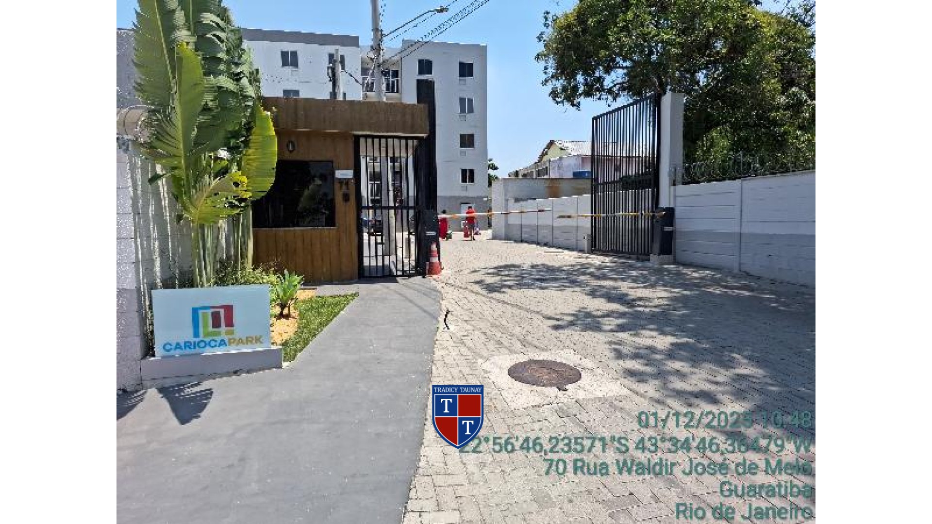 APARTAMENTO em GUARATIBA