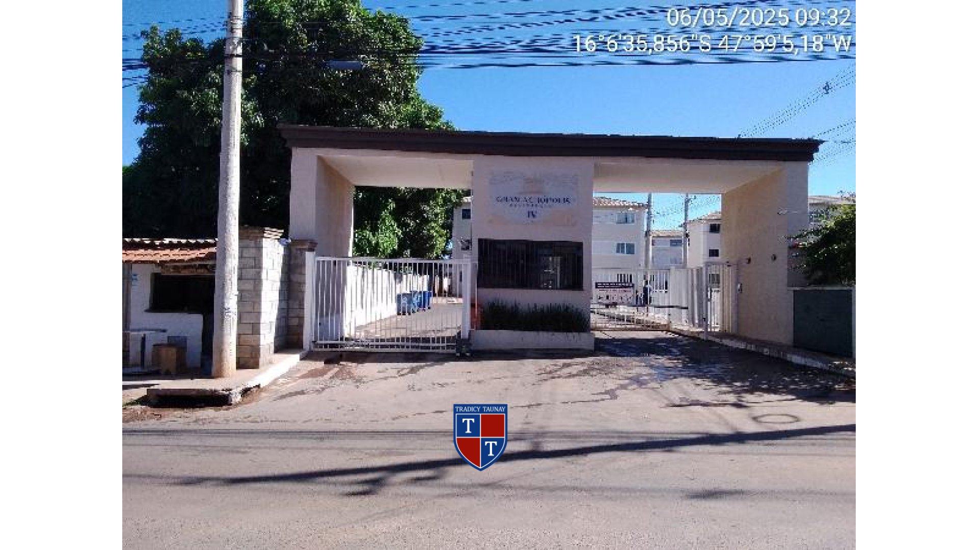 Foto 1 de APARTAMENTO em CHACARAS E MANSOES SANTA MARIA - Imóvel Retomado Caixa