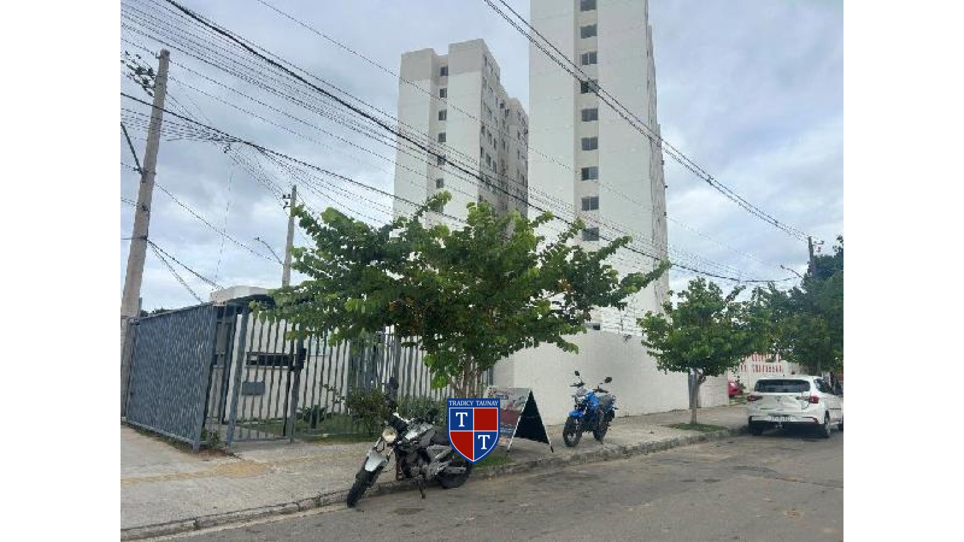Foto 1 de APARTAMENTO em NOVA BRASILIA - Imóvel Retomado Caixa