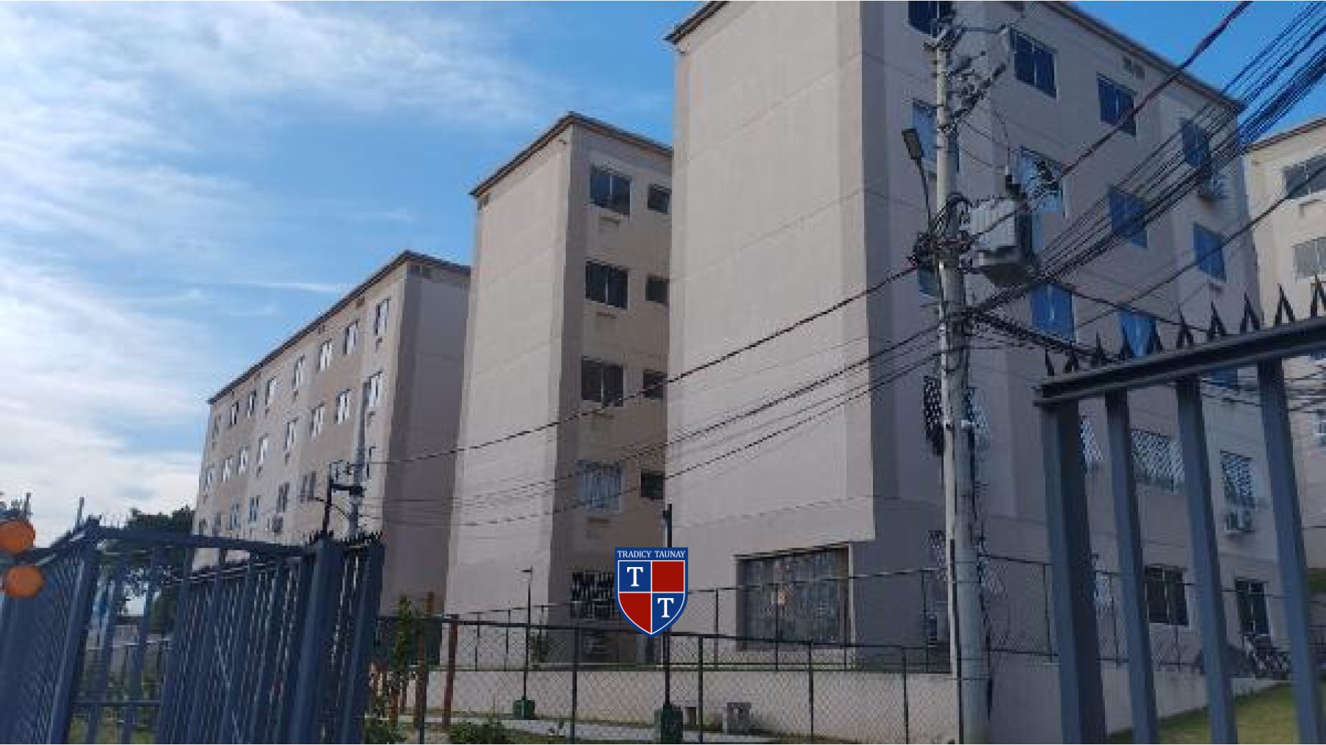 APARTAMENTO em MADUREIRA