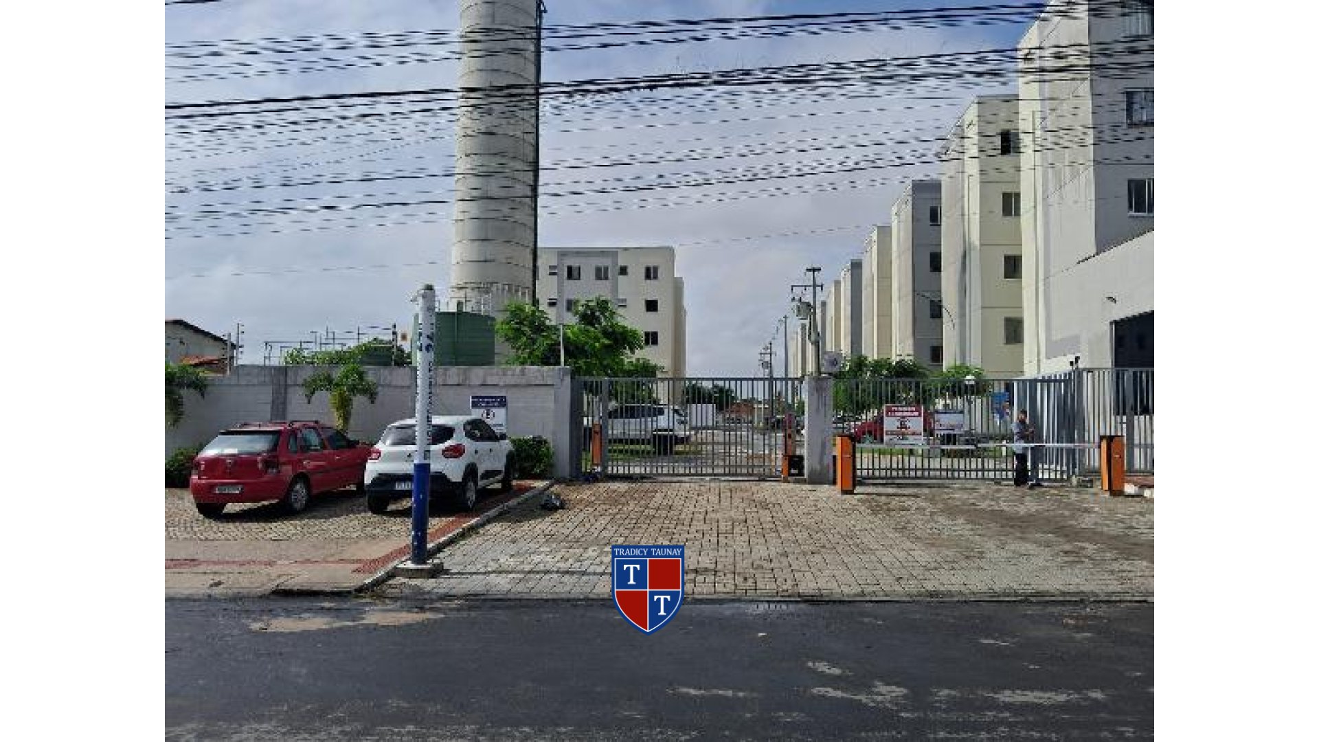 Foto 1 de APARTAMENTO em JANGURUSSU - Imóvel Retomado Caixa