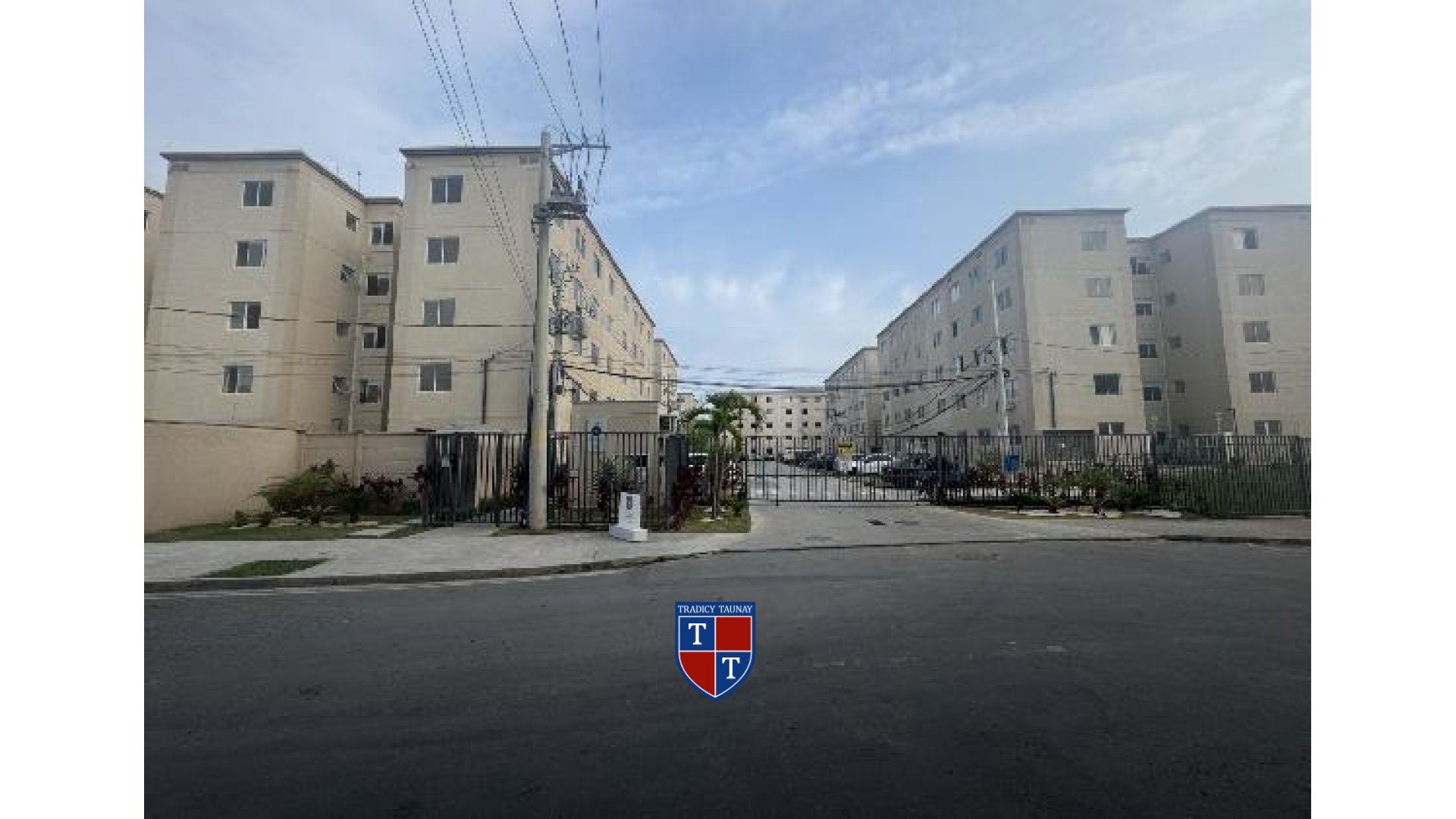 Foto 1 de APARTAMENTO em GUARATIBA - Imóvel Retomado Caixa