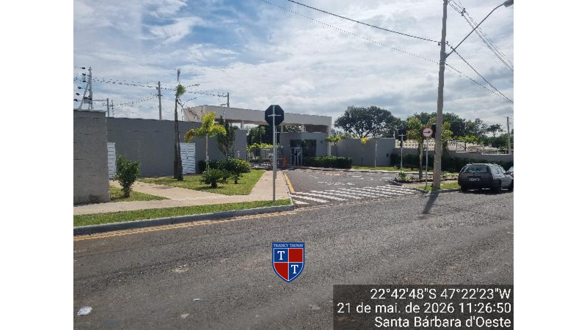 Foto 1 de APARTAMENTO em JARDIM DOS MANACAS - Imóvel Retomado Caixa