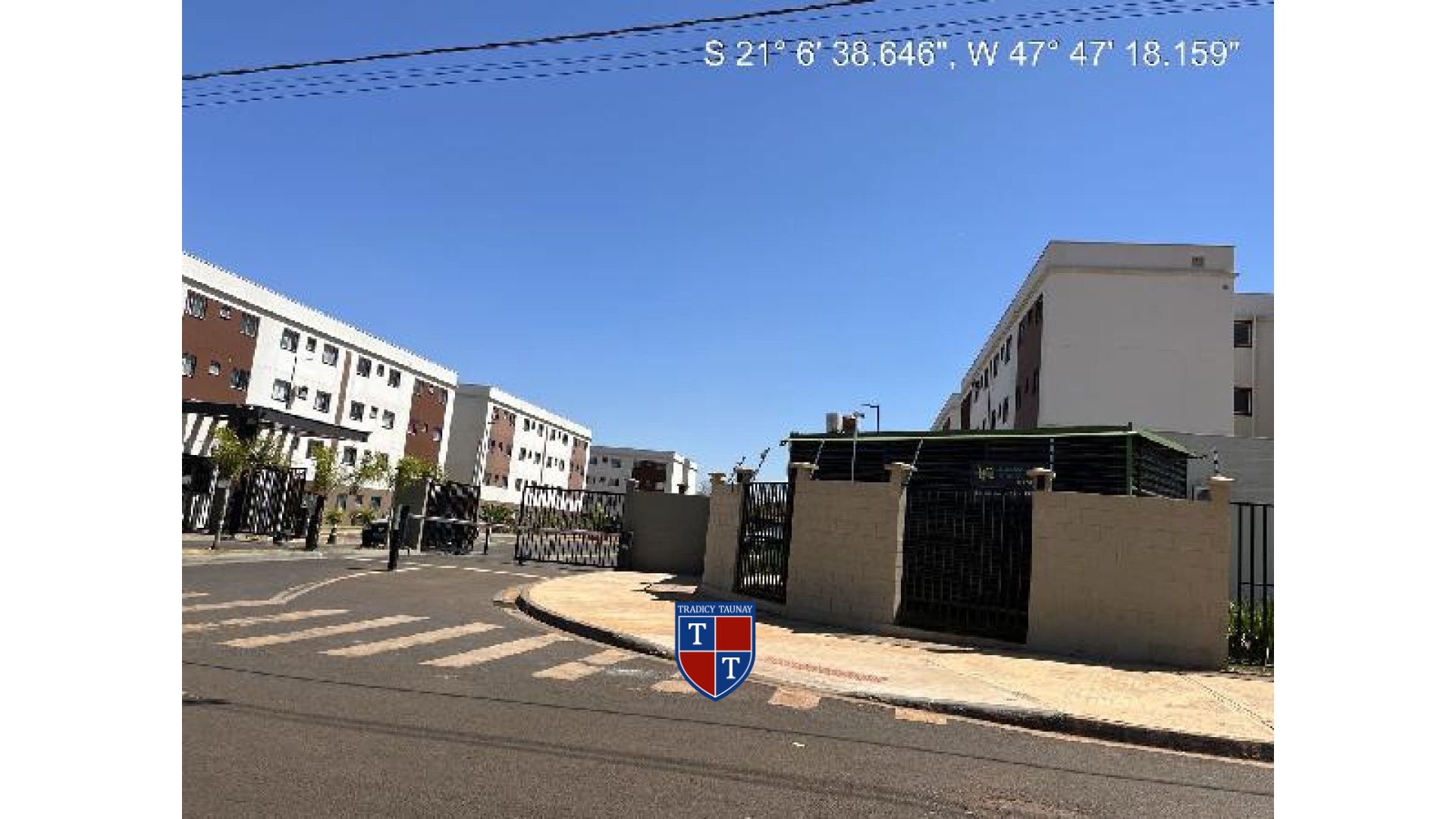 Foto 1 de APARTAMENTO em RES LAR FLORENCA - Imóvel Retomado Caixa