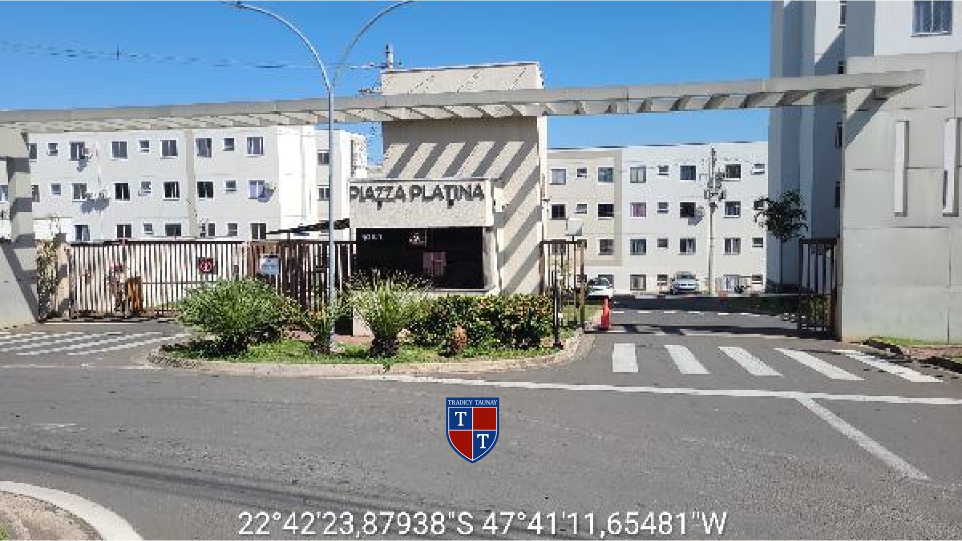 APARTAMENTO em JARDIM PARQUE JUPIA