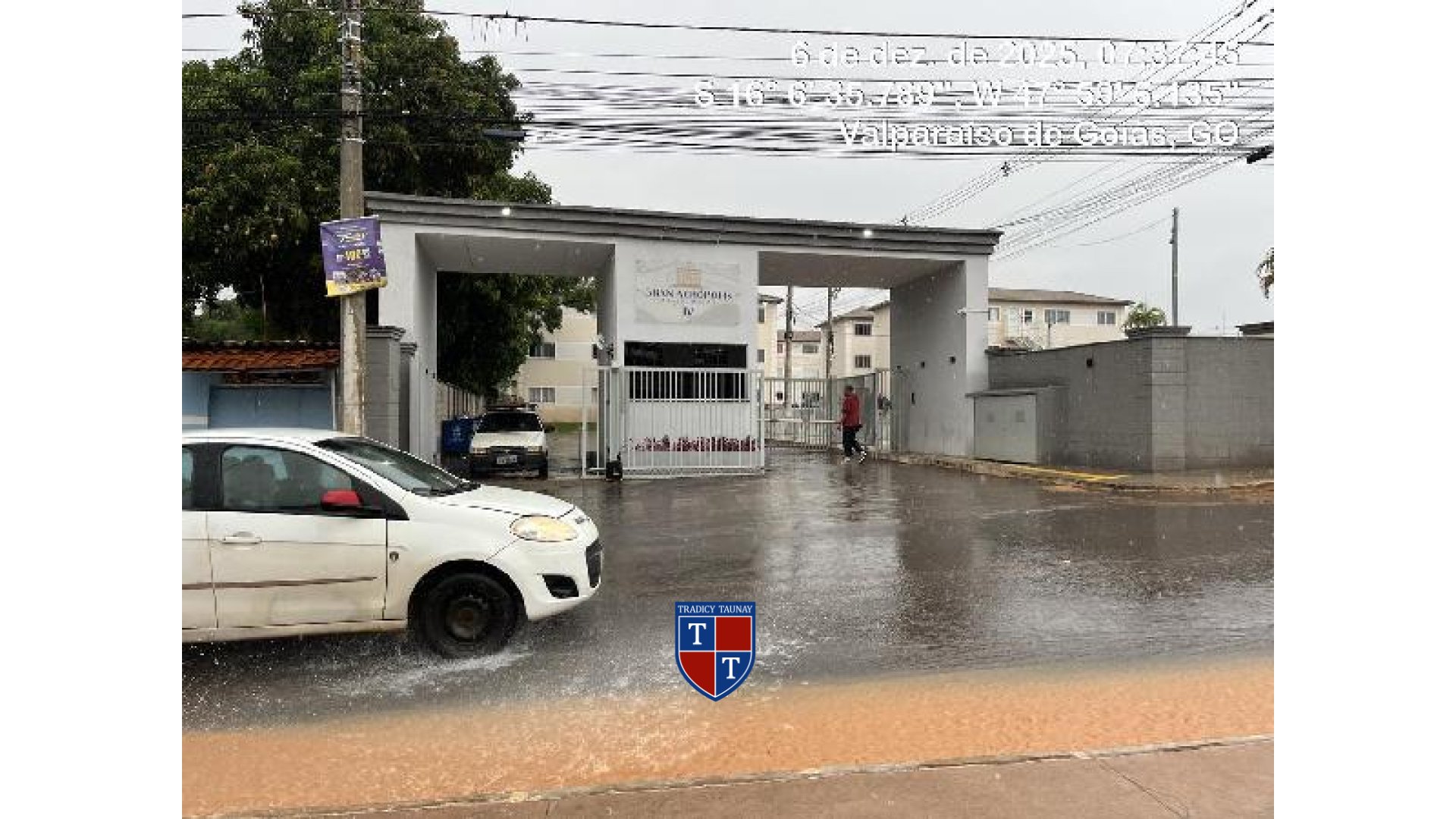 Foto 1 de APARTAMENTO em CHACARAS E MANSOES SANTA MARIA - Imóvel Retomado Caixa