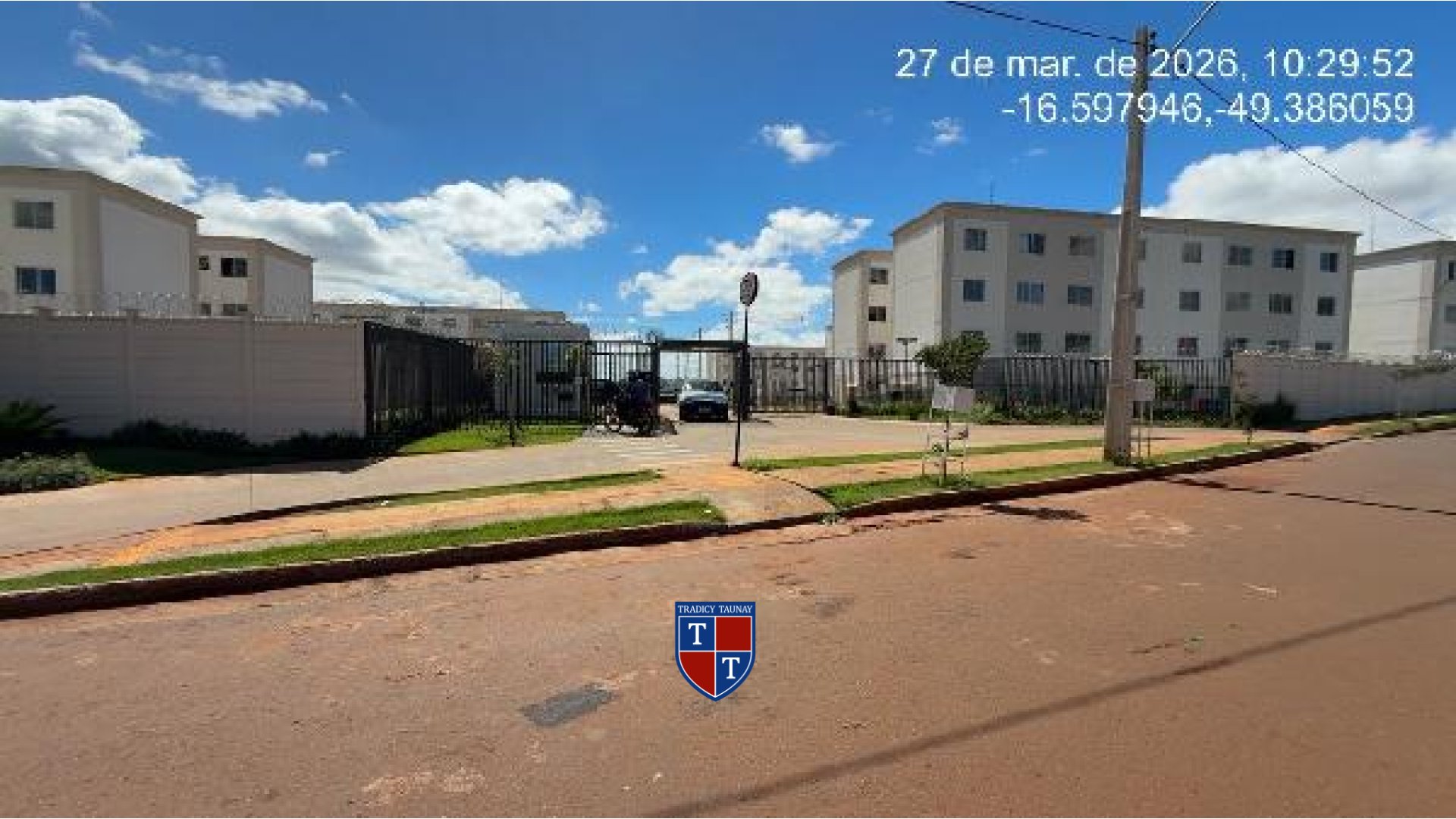 Foto 1 de APARTAMENTO em RESIDENCIAL FLORES DO CERRADO - Imóvel Retomado Caixa