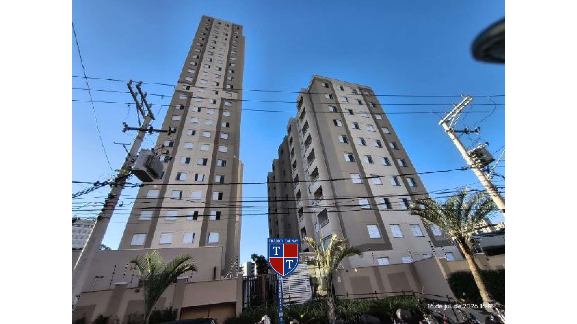 APARTAMENTO em LAPA DE BAIXO