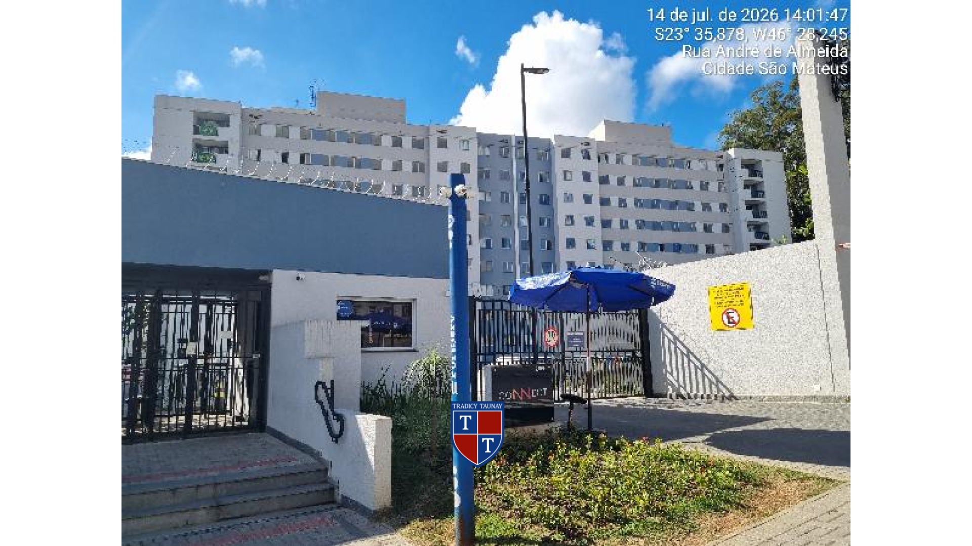 APARTAMENTO em JARDIM COLONIAL