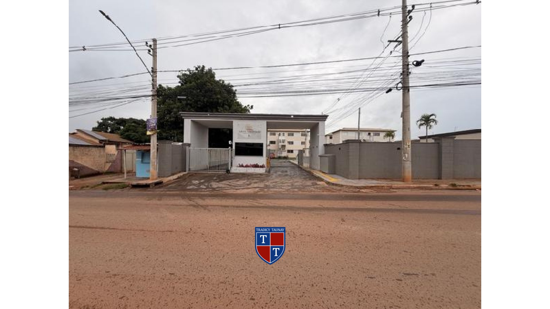 Foto 1 de APARTAMENTO em CHACARAS E MANSOES SANTA MARIA - Imóvel Retomado Caixa