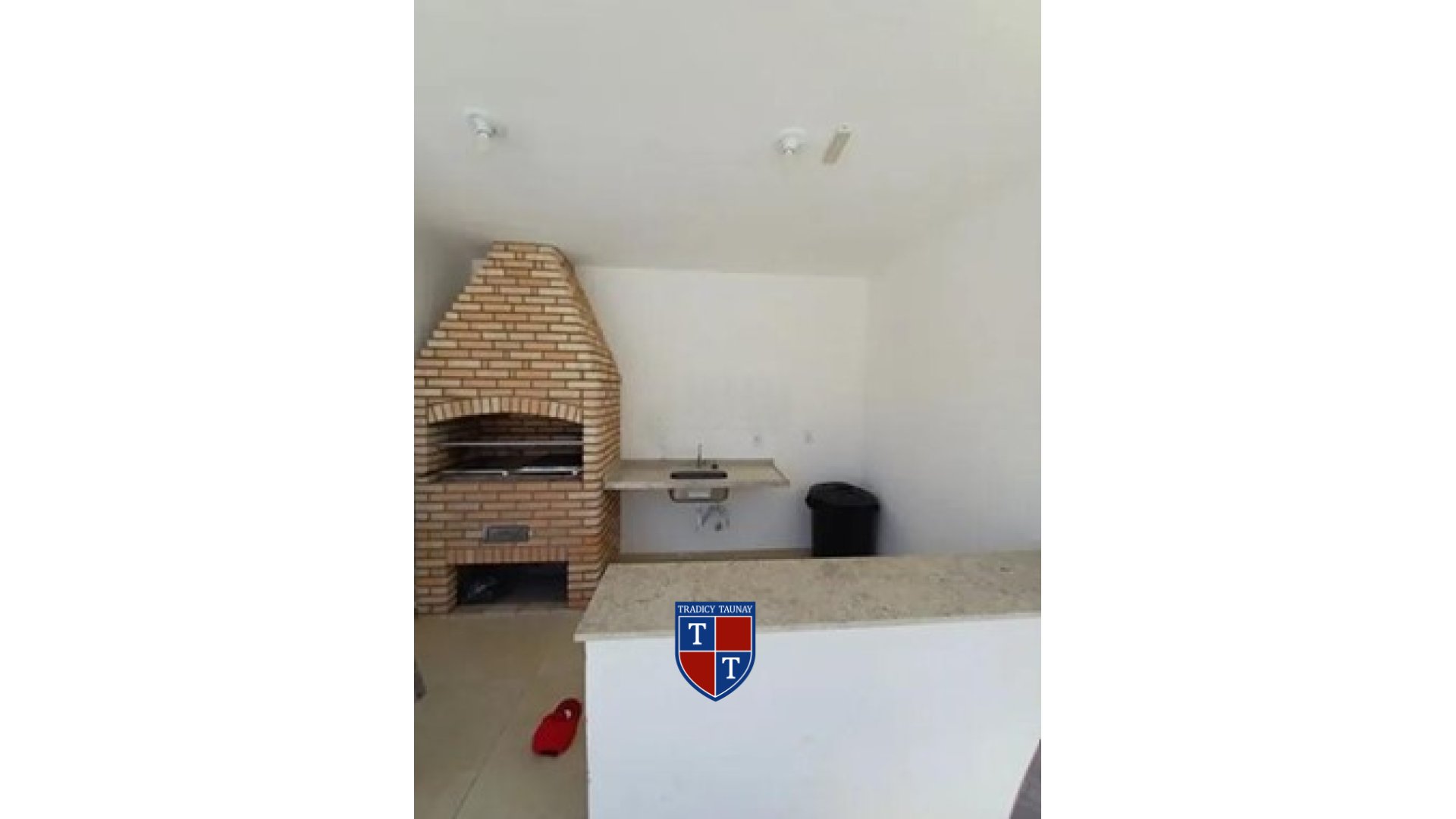 Foto 2 de APARTAMENTO em PAU AMARELO - Imóvel Retomado Caixa