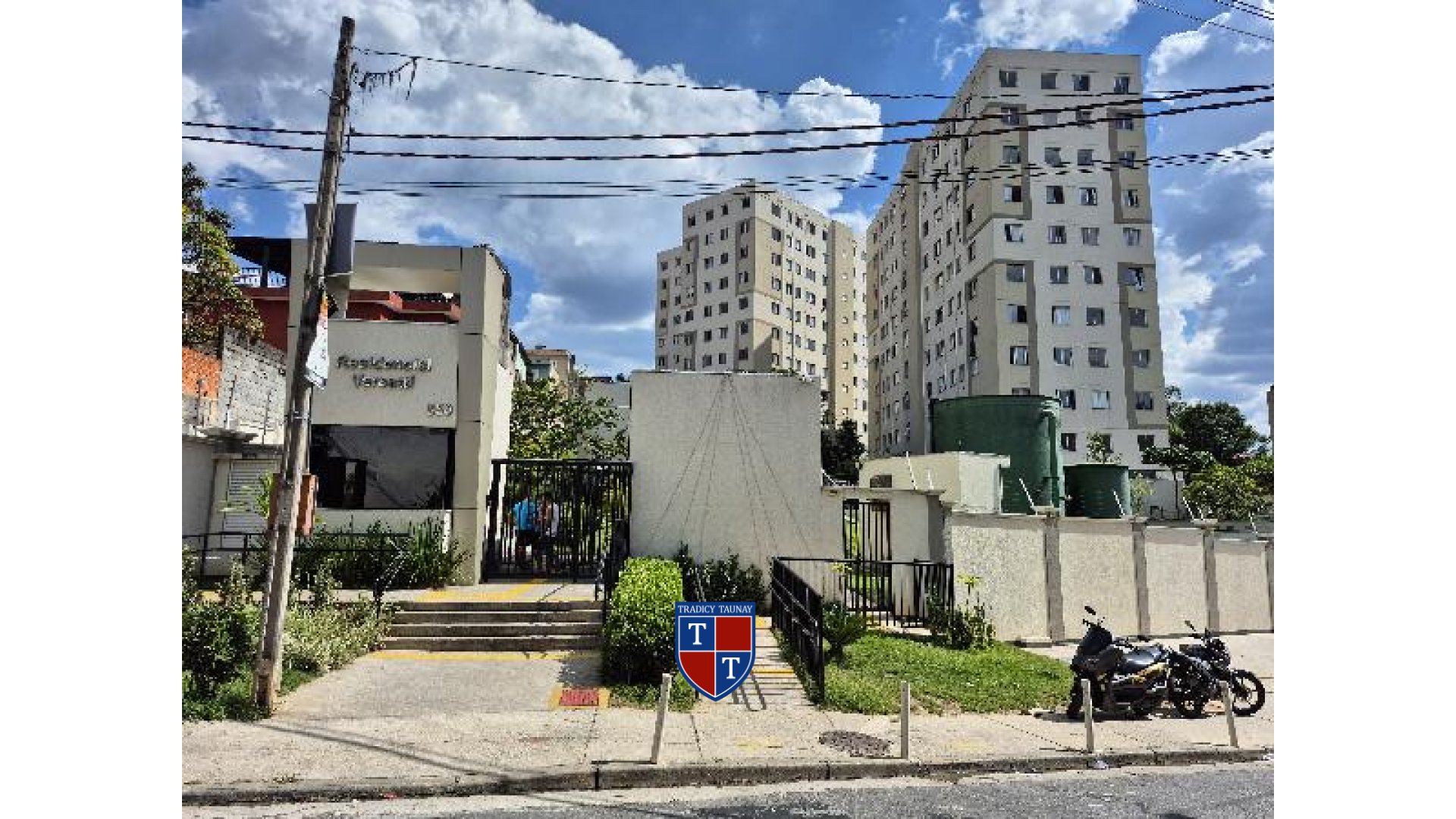 Foto 1 de APARTAMENTO em JARDIM FANGANIELLO - Imóvel Retomado Caixa