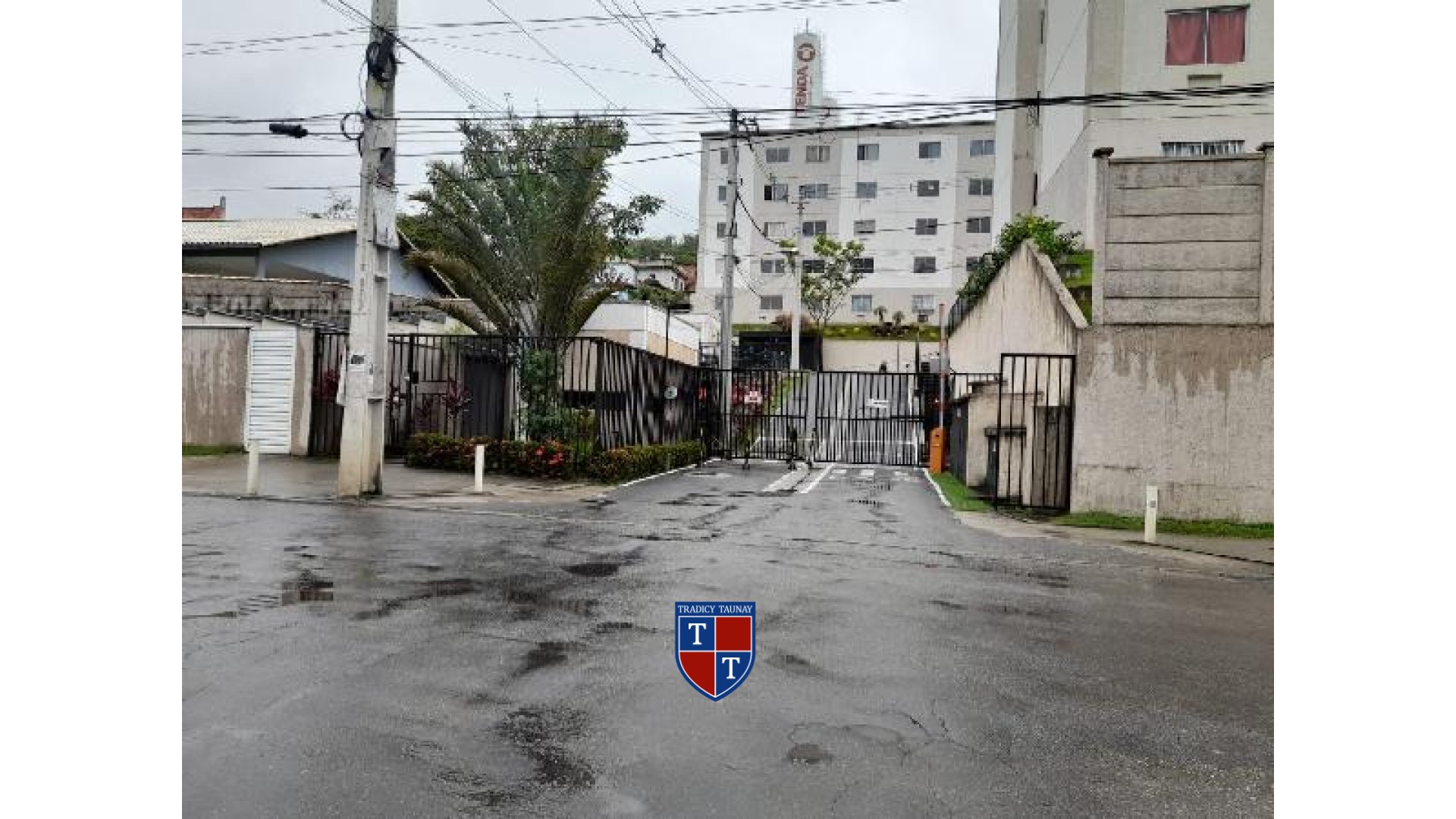 Foto 1 de APARTAMENTO em MONJOLOS - Imóvel Retomado Caixa