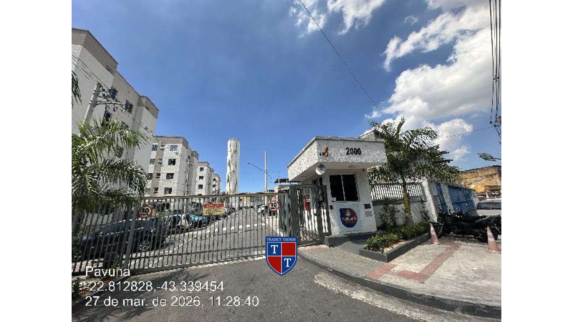 APARTAMENTO em PARQUE COLUMBIA