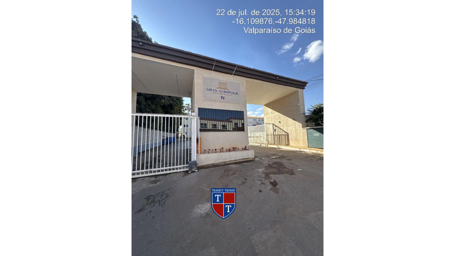 Foto 1 de APARTAMENTO em CHACARAS E MANSOES SANTA MARIA - Imóvel Retomado Caixa