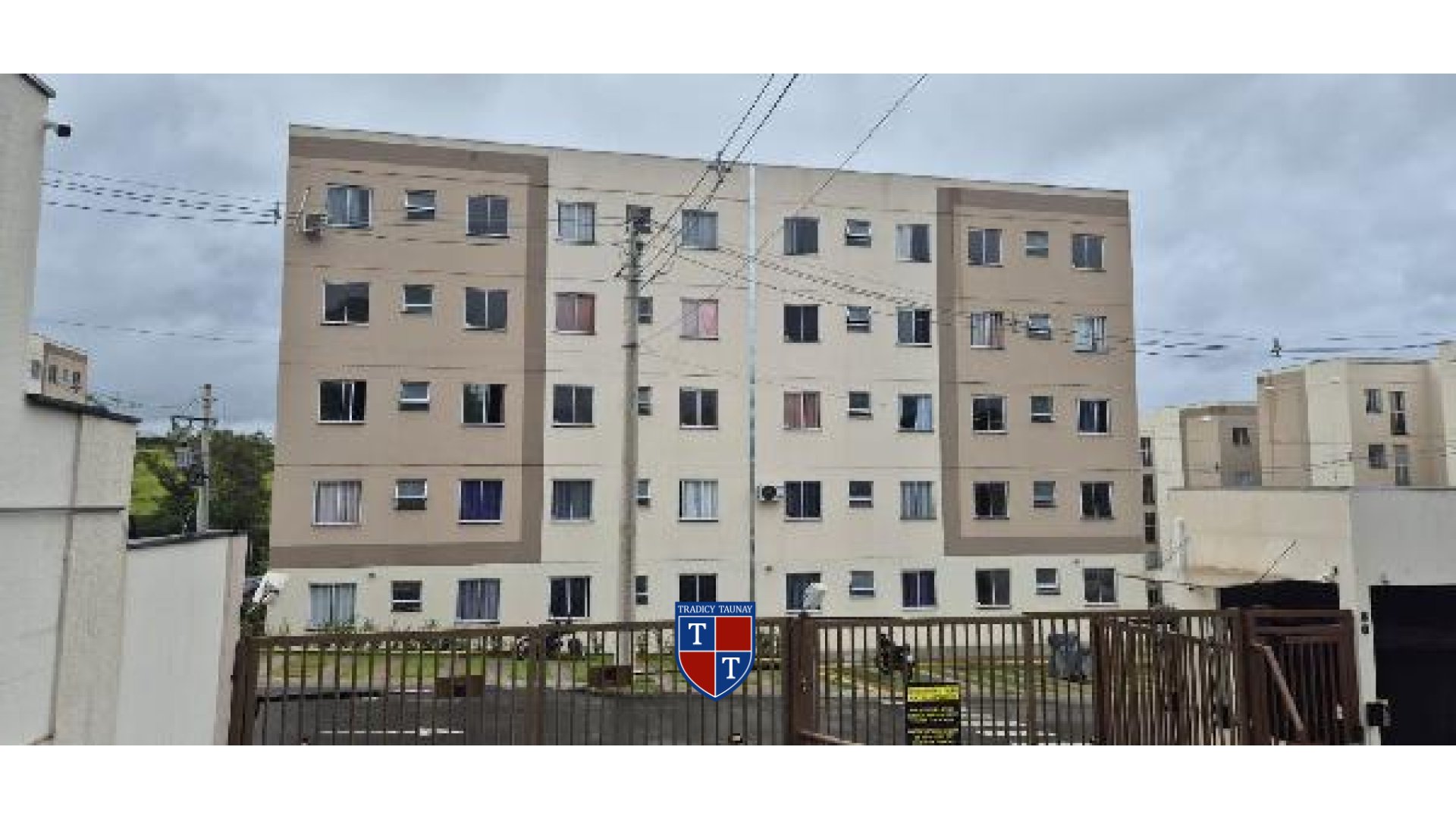 APARTAMENTO em VILA PEDROSO