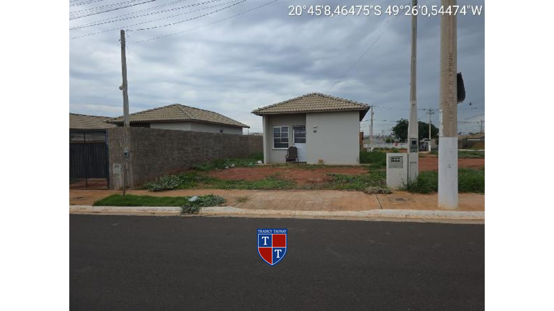 Foto 1 de CASA em JARDIM PAULISTANO - Imóvel Retomado Caixa