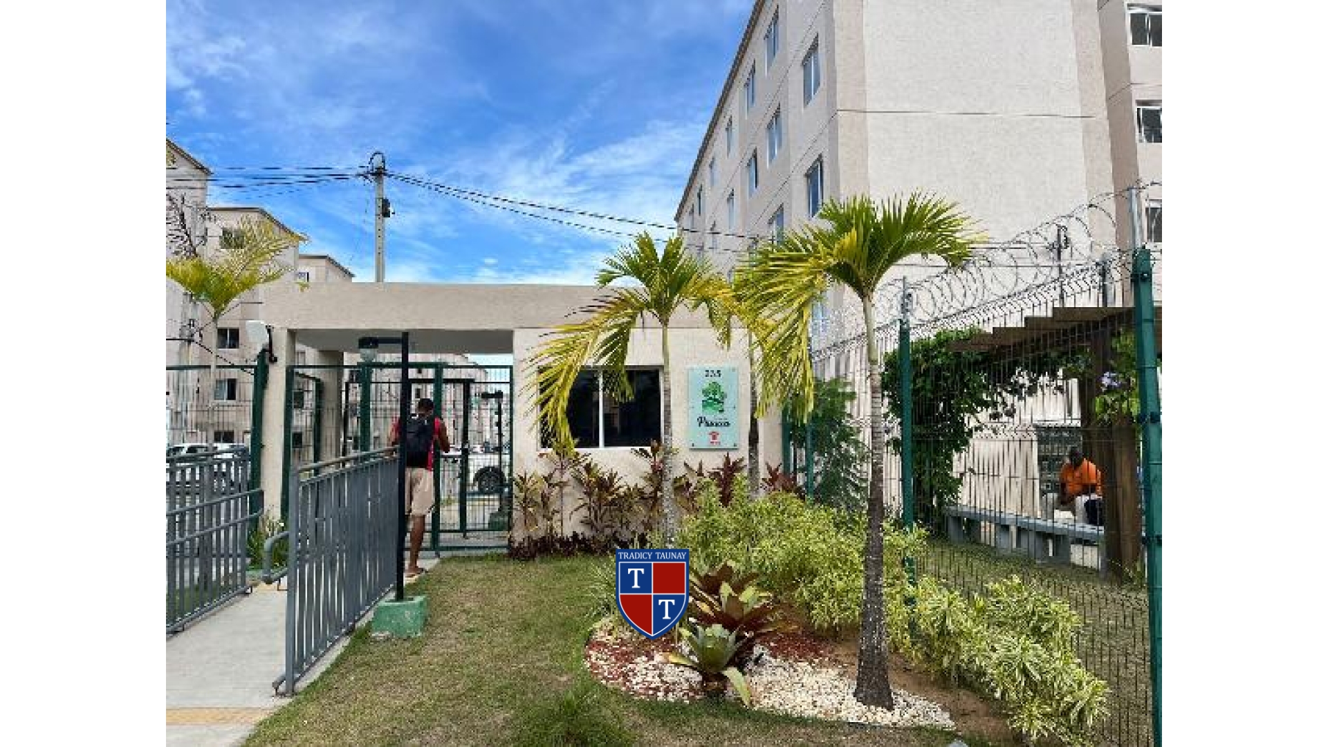 Foto 1 de APARTAMENTO em AREIA BRANCA, SALVADOR/BA - Imóvel Retomado CAIXA Ref 8787716622533
