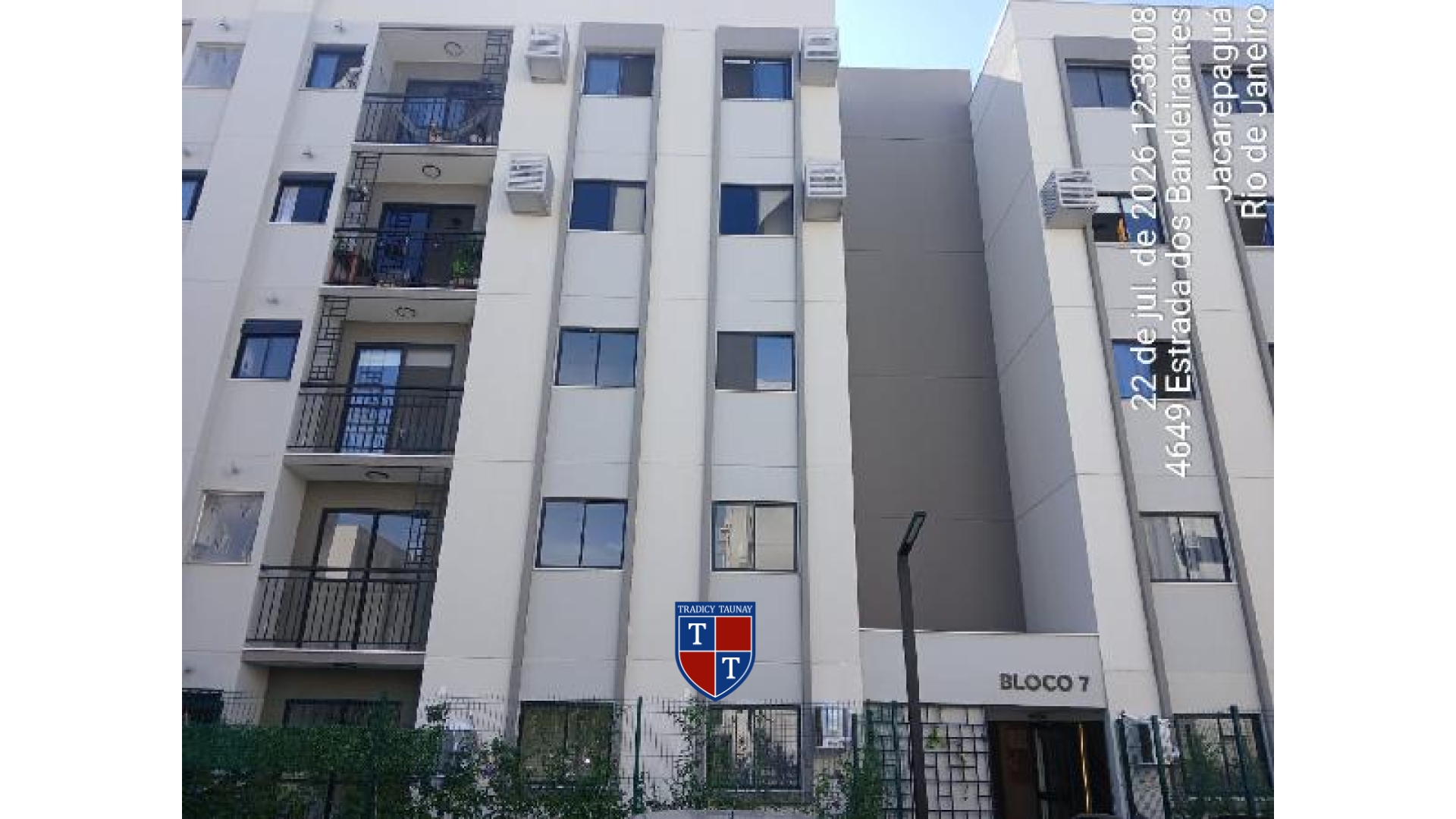APARTAMENTO em JACAREPAGUA