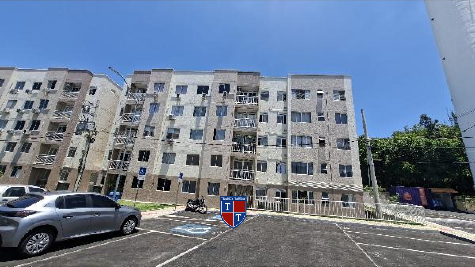 APARTAMENTO em CURICICA