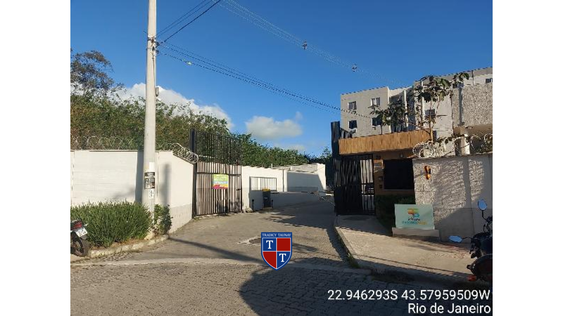 APARTAMENTO em GUARATIBA