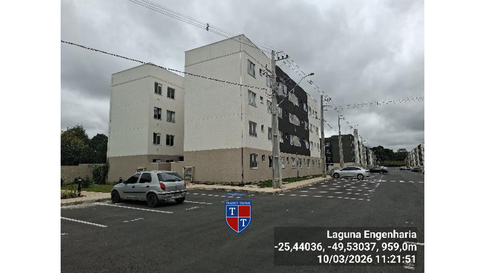 Foto 1 de APARTAMENTO em OURO VERDE - Imóvel Retomado Caixa