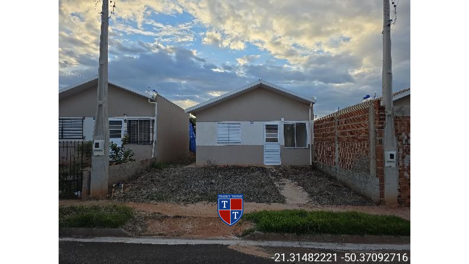 CASA em RESIDENCIAL JACARANDA
