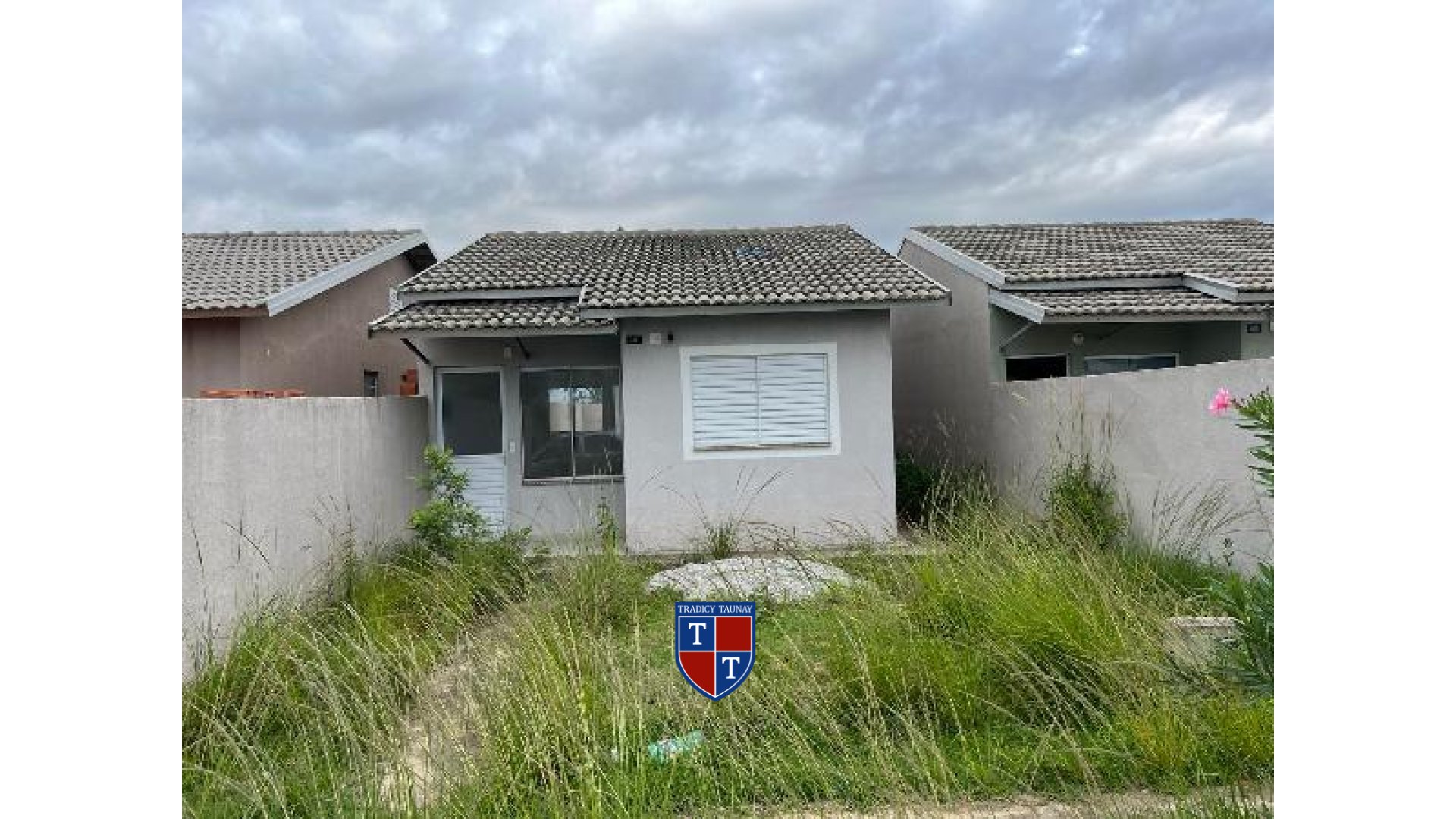 Foto 1 de CASA em PARQUE AURORA - Imóvel Retomado Caixa