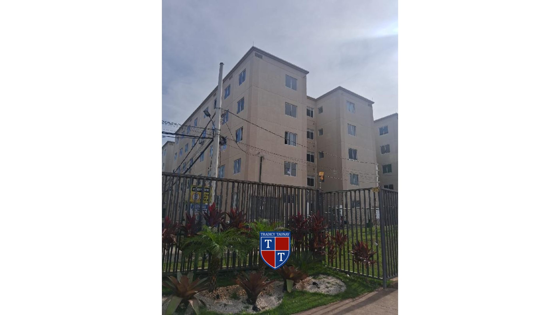 Foto 1 de APARTAMENTO em GUARATIBA - Imóvel Retomado Caixa