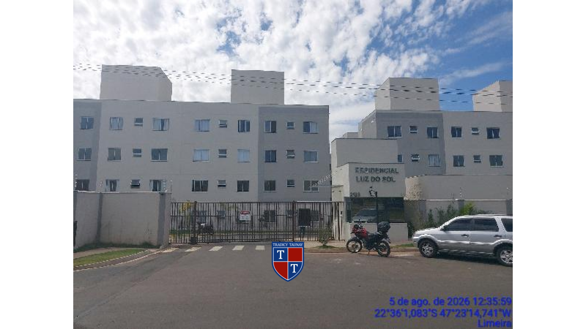 APARTAMENTO em FAZENDA DUAS BARRAS