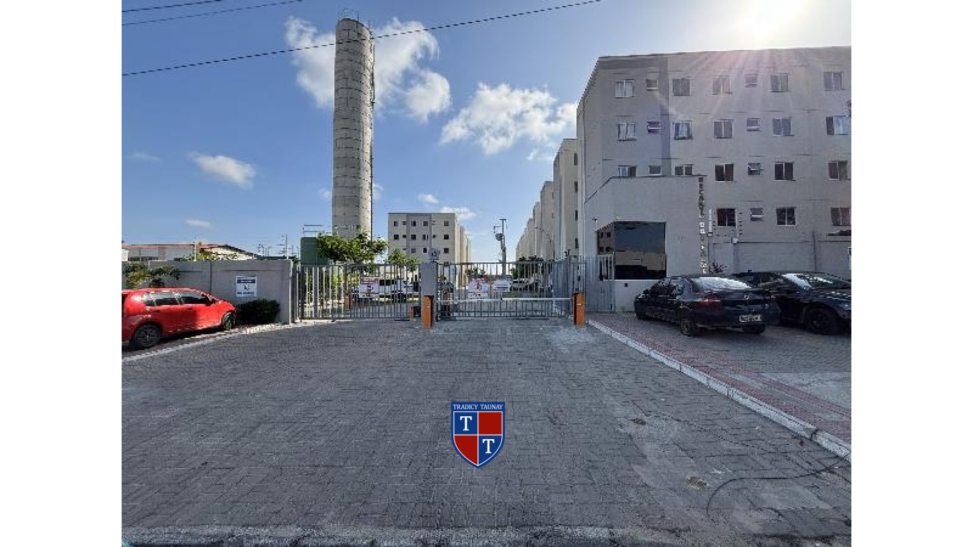Foto 1 de APARTAMENTO em JANGURUSSU - Imóvel Retomado Caixa