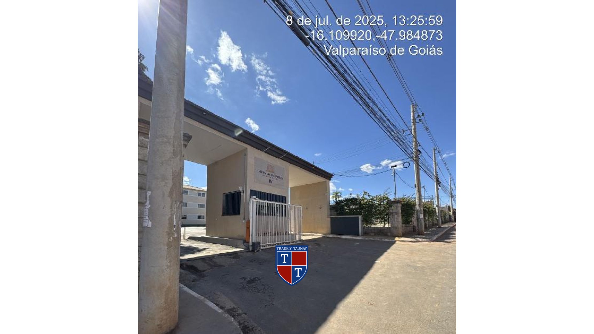 Foto 1 de APARTAMENTO em CHACARAS E MANSOES SANTA MARIA - Imóvel Retomado Caixa