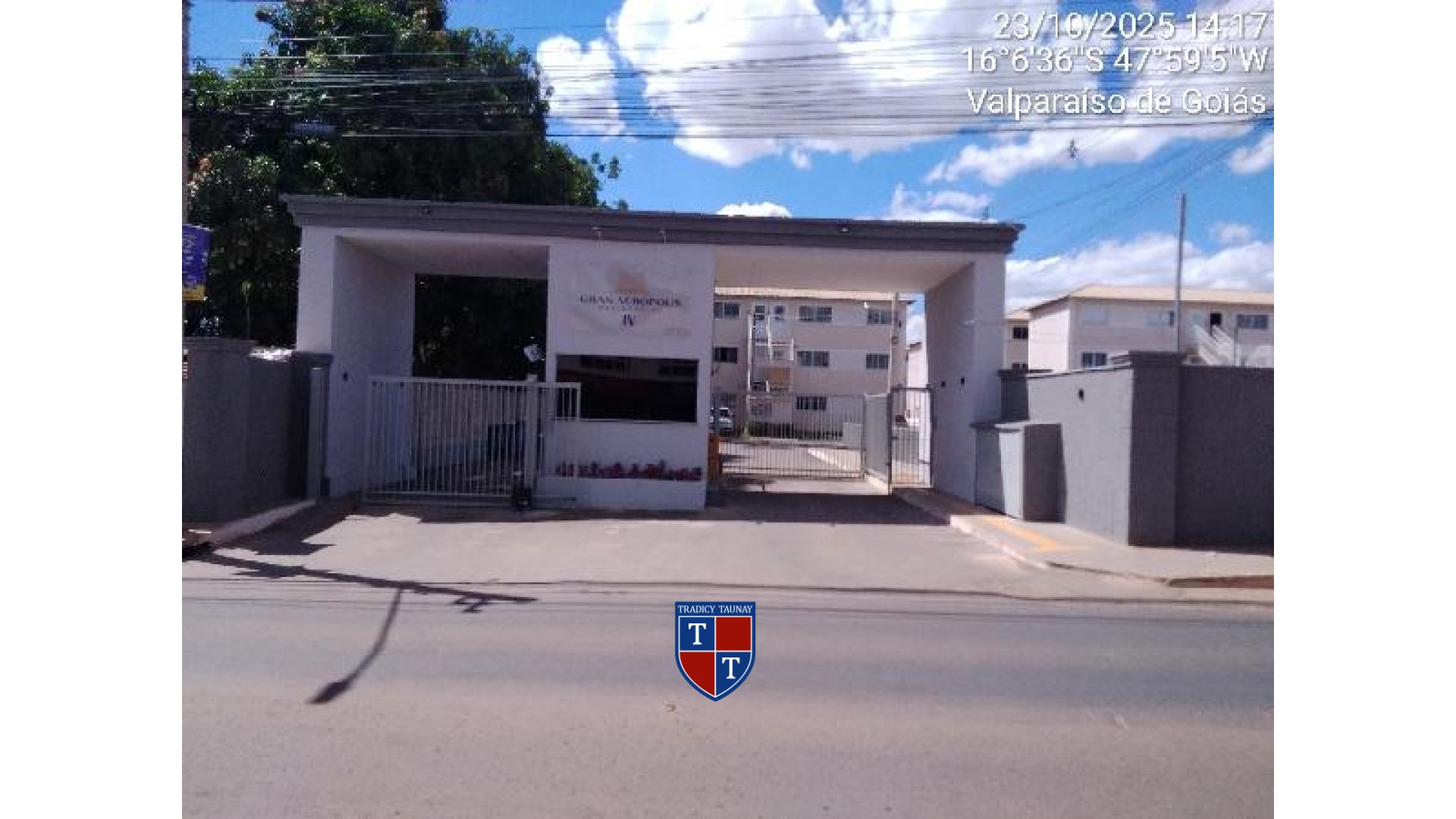 Foto 1 de APARTAMENTO em CHACARAS E MANSOES SANTA MARIA - Imóvel Retomado Caixa