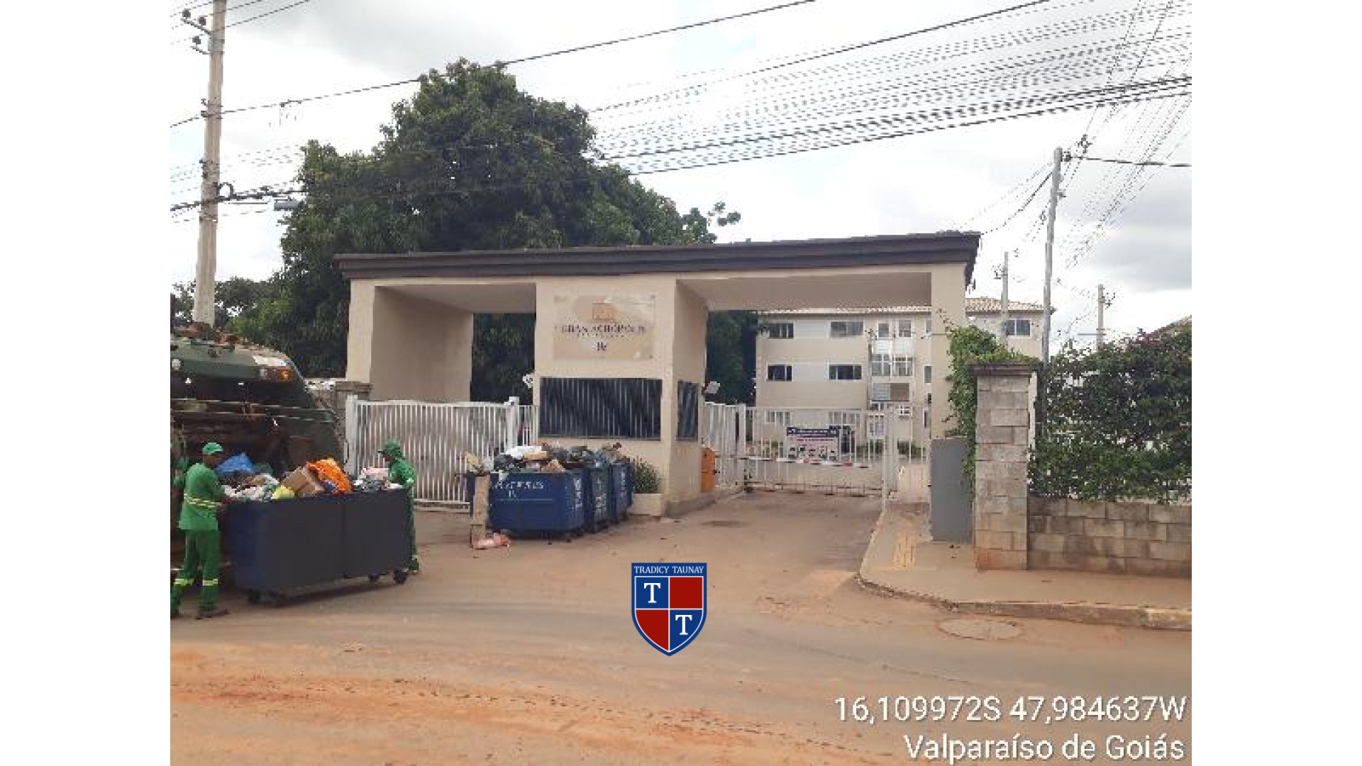 Foto 1 de APARTAMENTO em CHACARAS E MANSOES SANTA MARIA - Imóvel Retomado Caixa