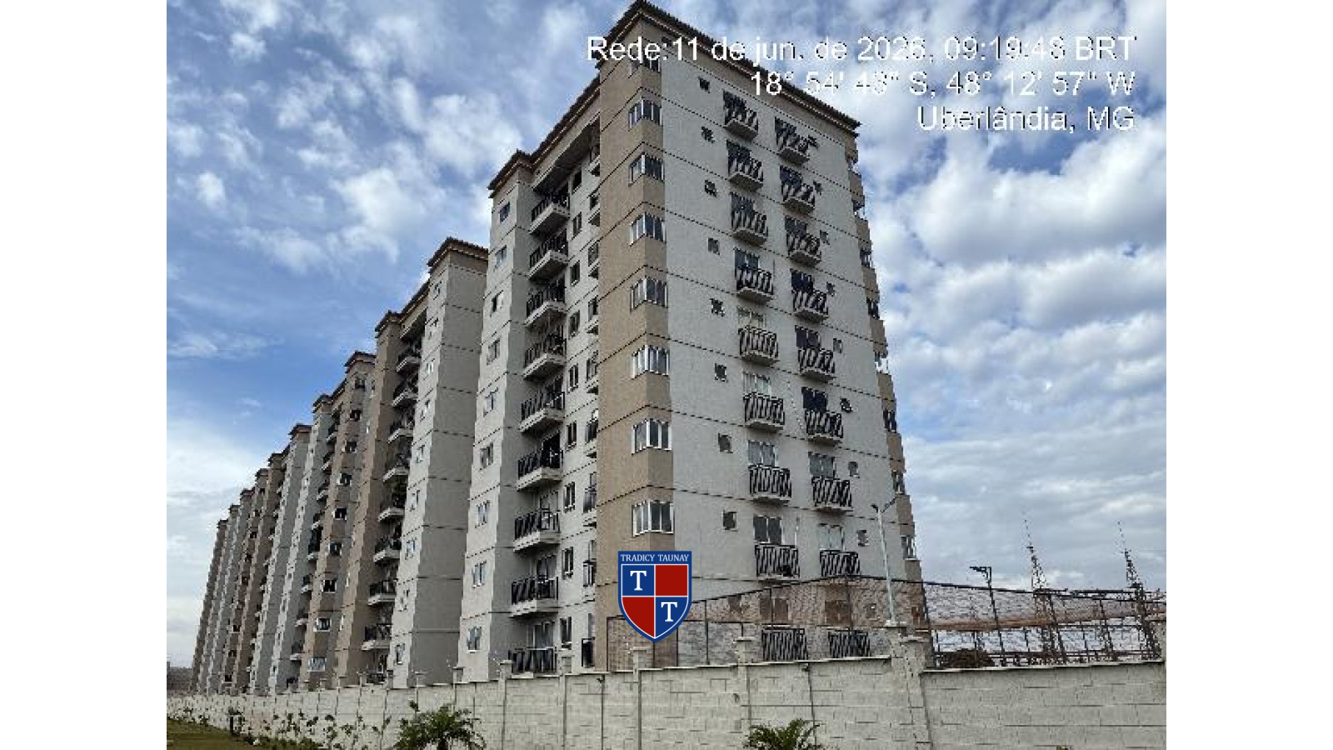 Foto 1 de APARTAMENTO em GRAND VILLE - Imóvel Retomado Caixa