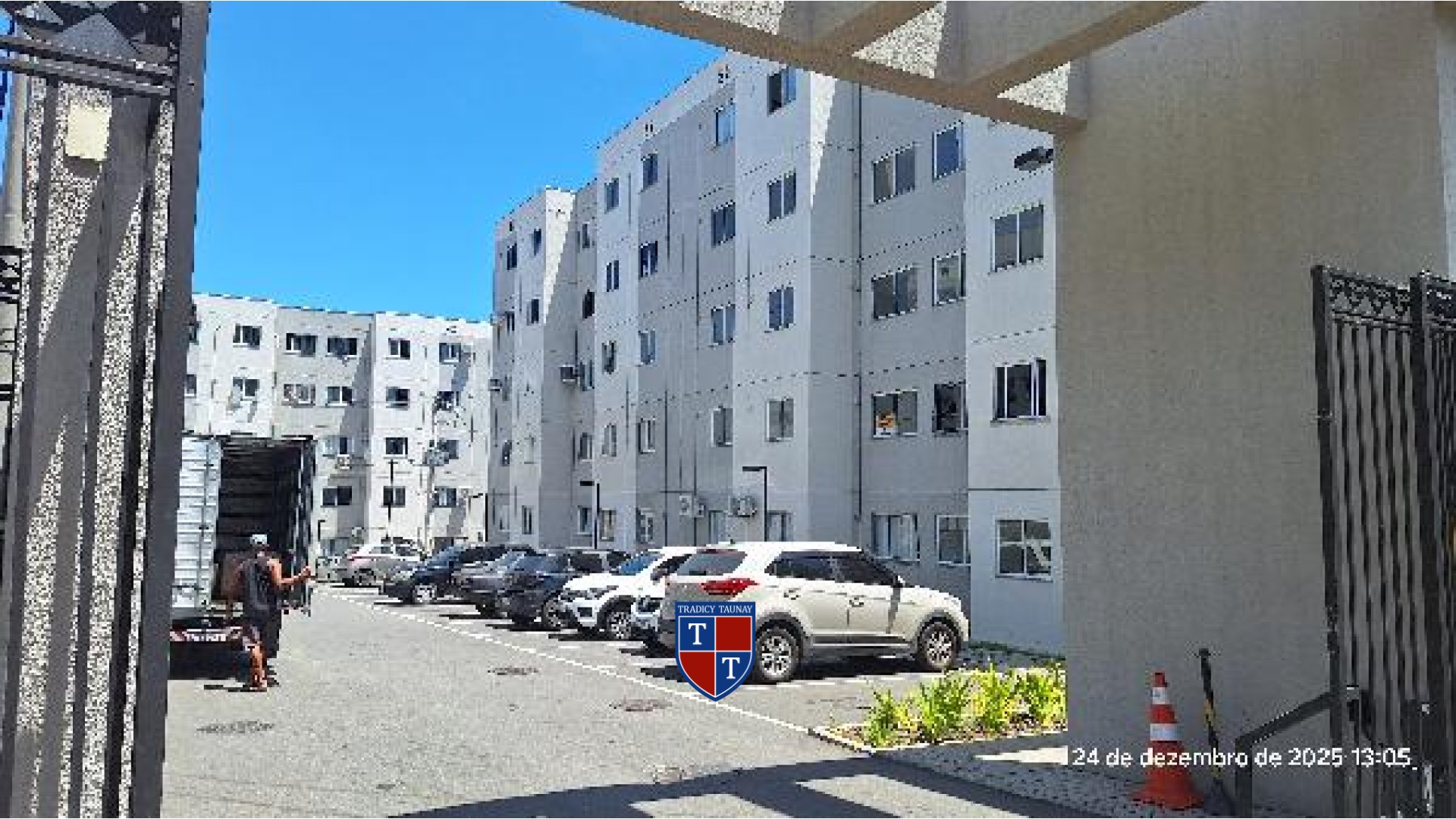 Foto 1 de APARTAMENTO em GUARATIBA - Imóvel Retomado Caixa