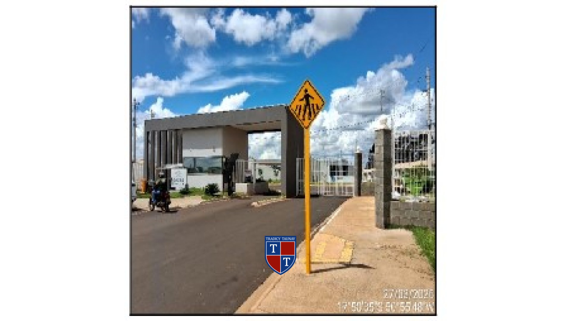 Foto 1 de CASA em CONJUNTO RESIDENCIAL DE CASAS FLAMBOYANT - Imóvel Retomado Caixa
