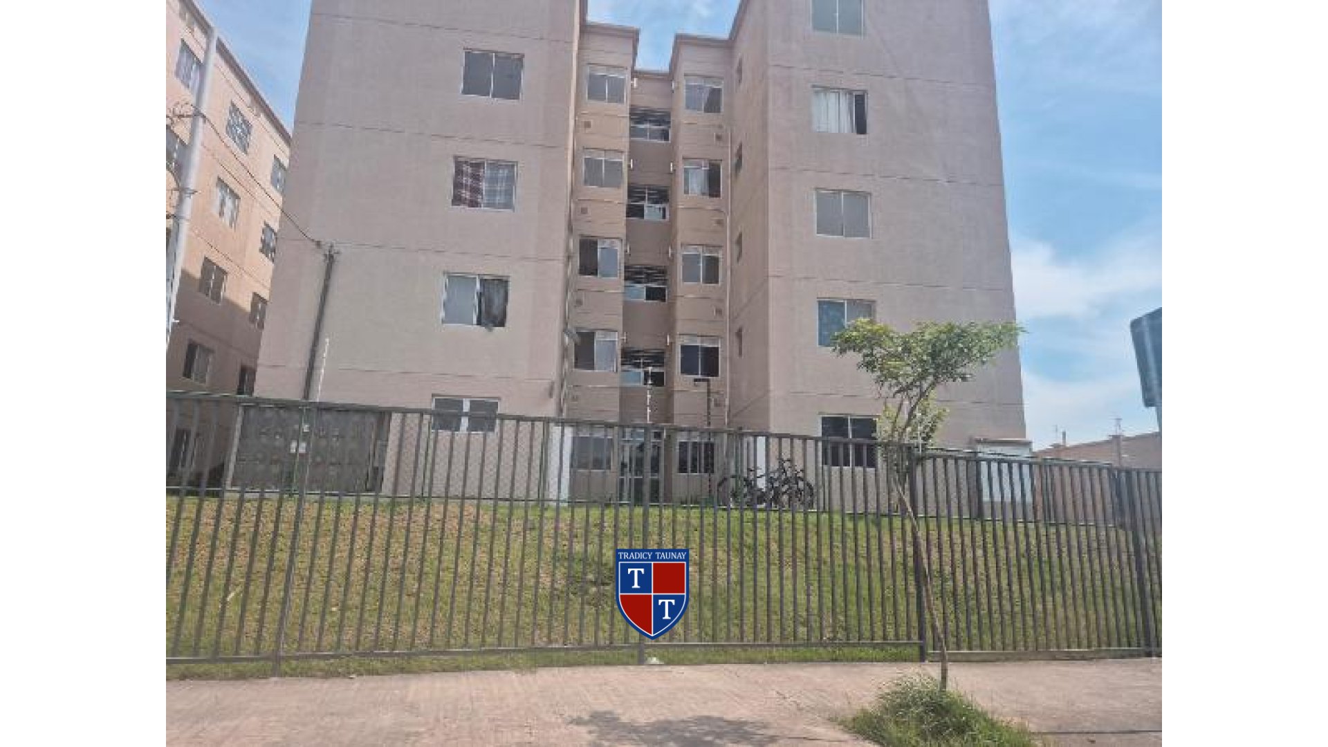 Foto 1 de APARTAMENTO em GUARATIBA - Imóvel Retomado Caixa