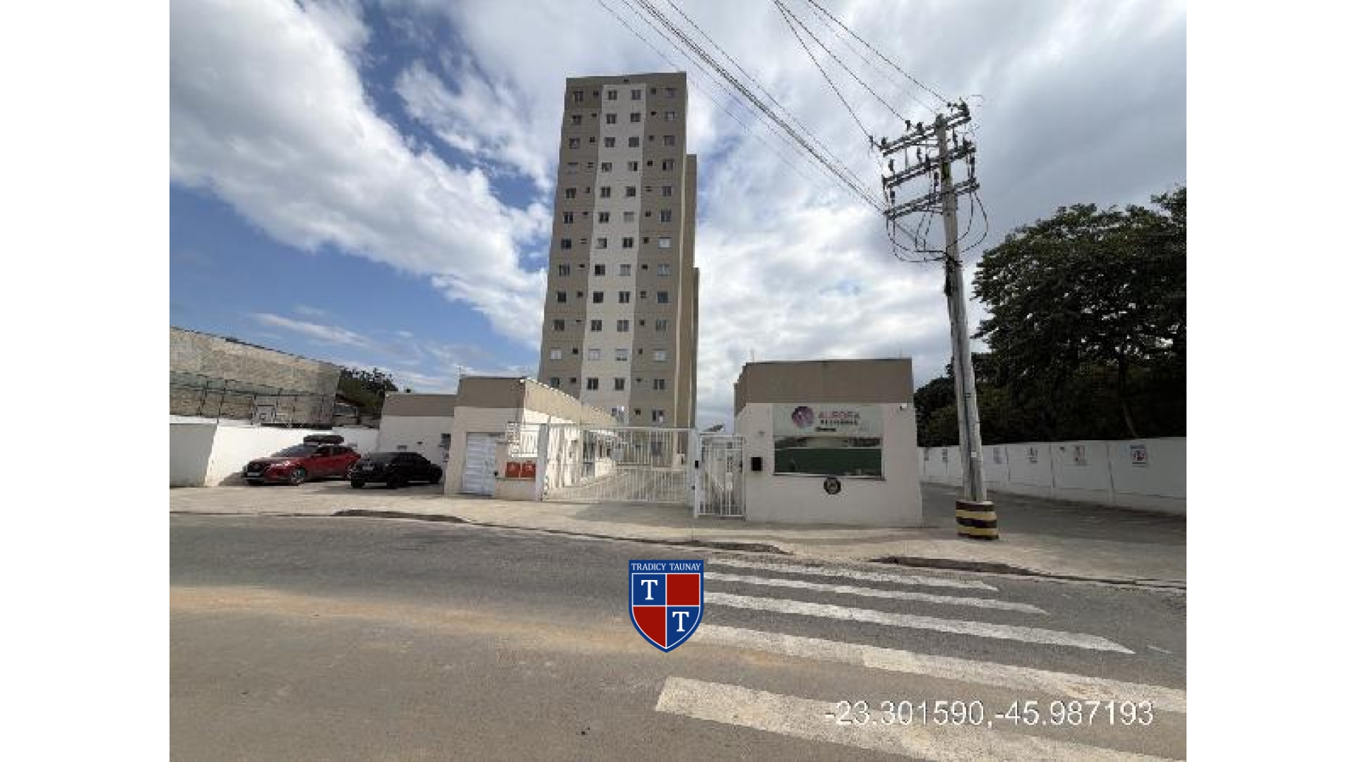 APARTAMENTO em JARDIM JACINTO