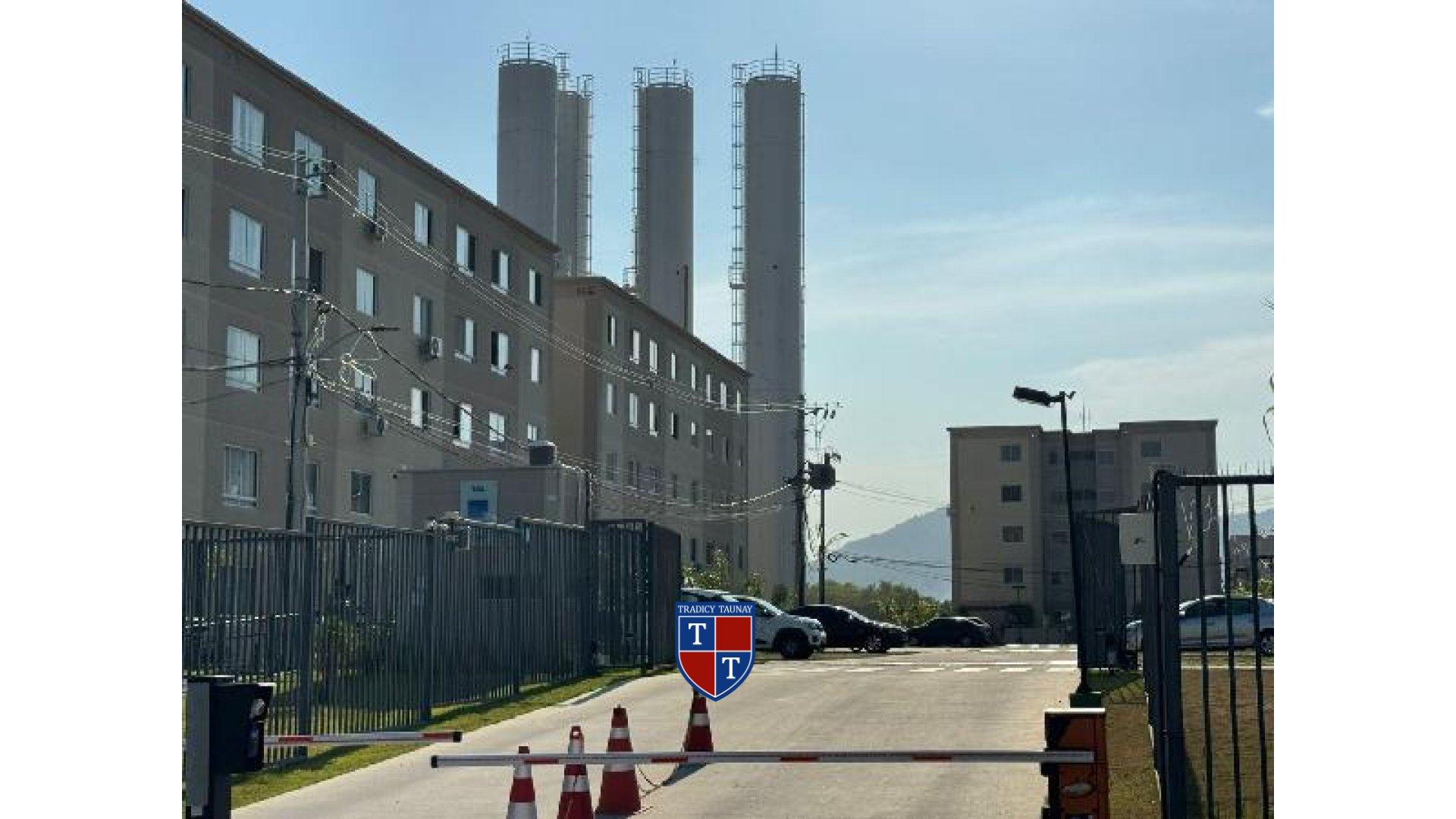 Foto 1 de APARTAMENTO em VARGEM PEQUENA - Imóvel Retomado Caixa