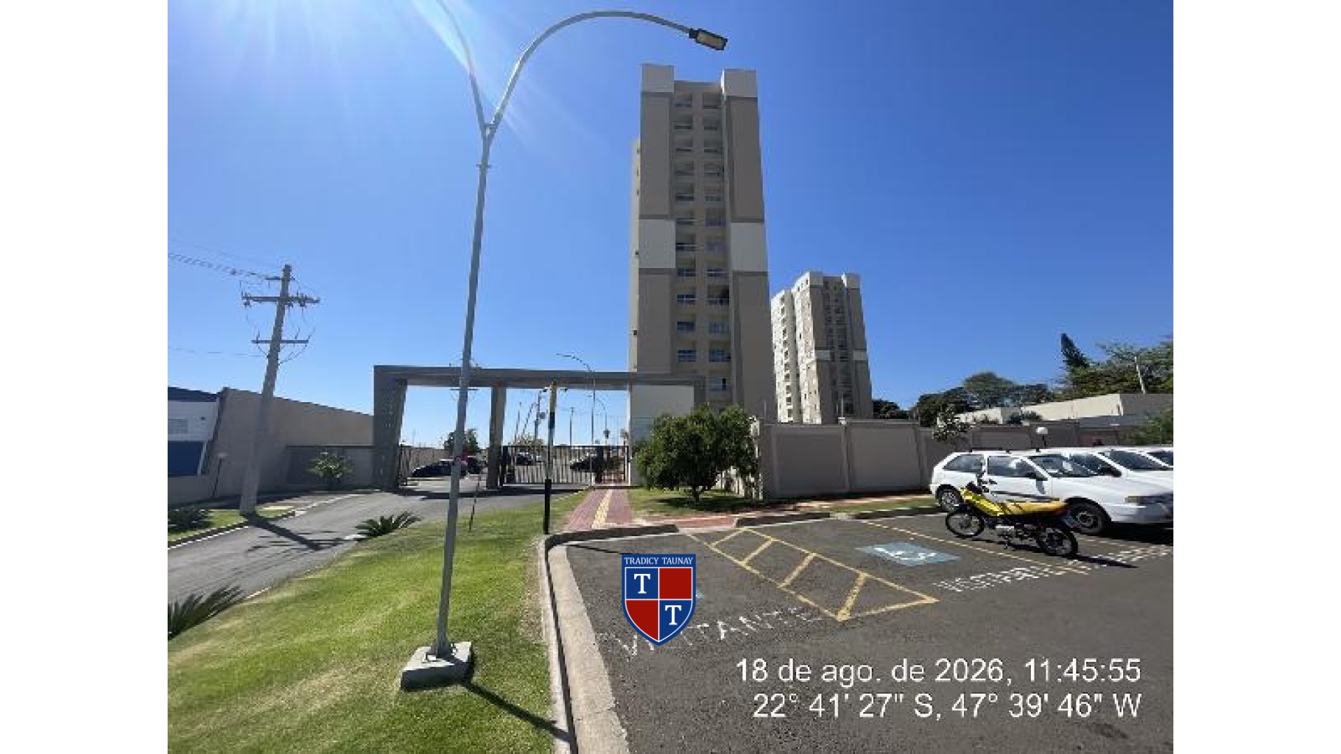 APARTAMENTO em VILA FATIMA