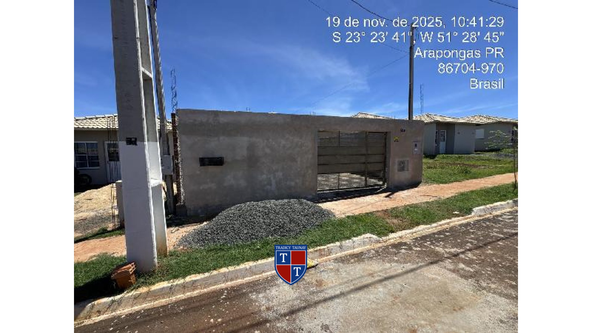Foto 1 de CASA em GLEBA ARAPONGAS - Imóvel Retomado Caixa