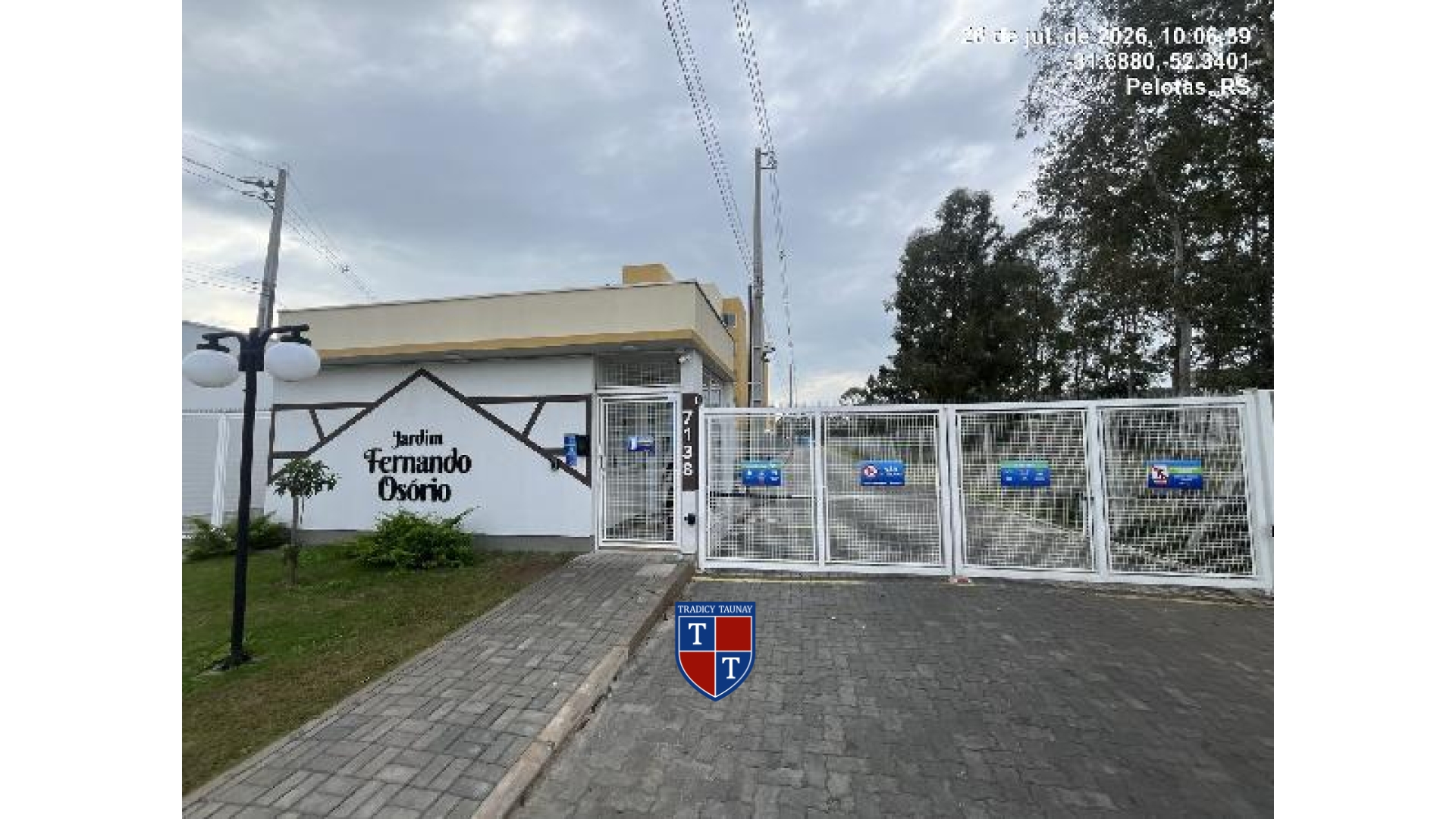 APARTAMENTO em TRES VENDAS