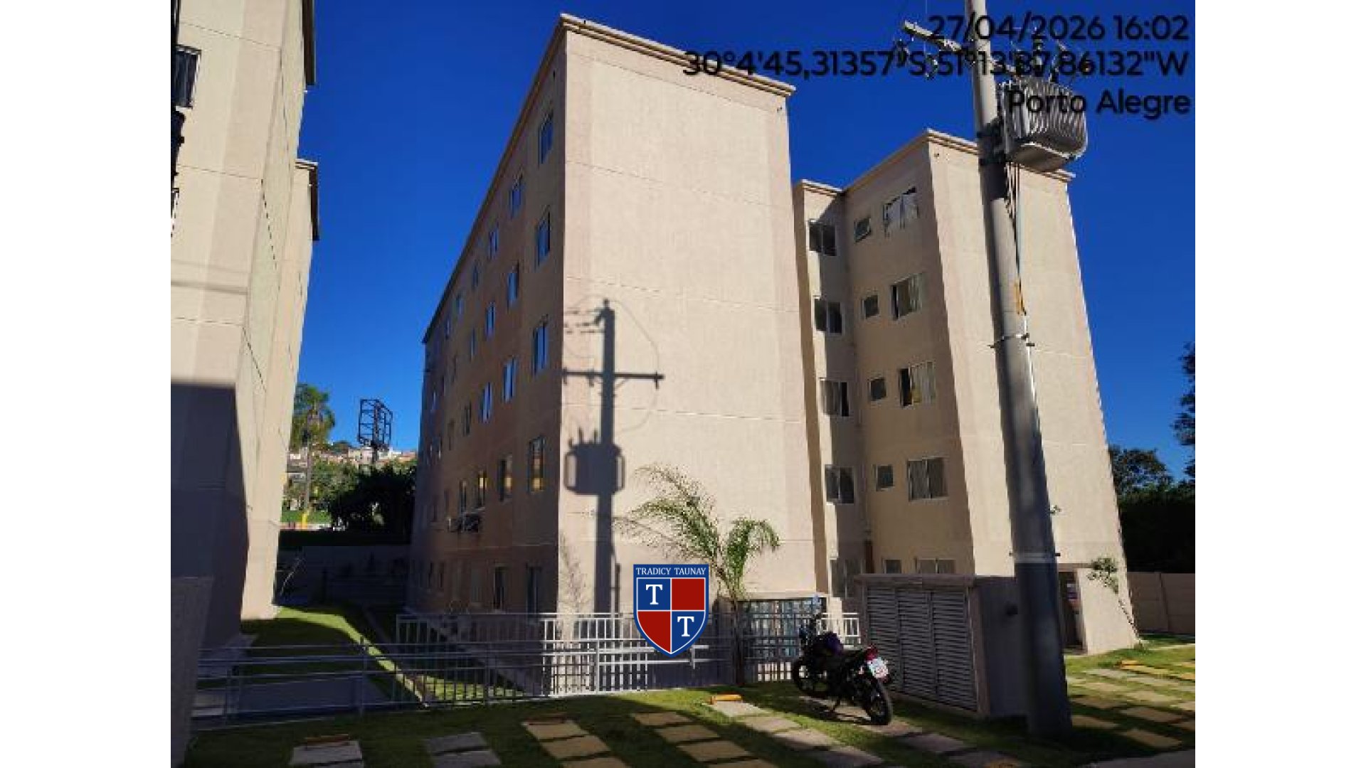 APARTAMENTO em SANTA TEREZA