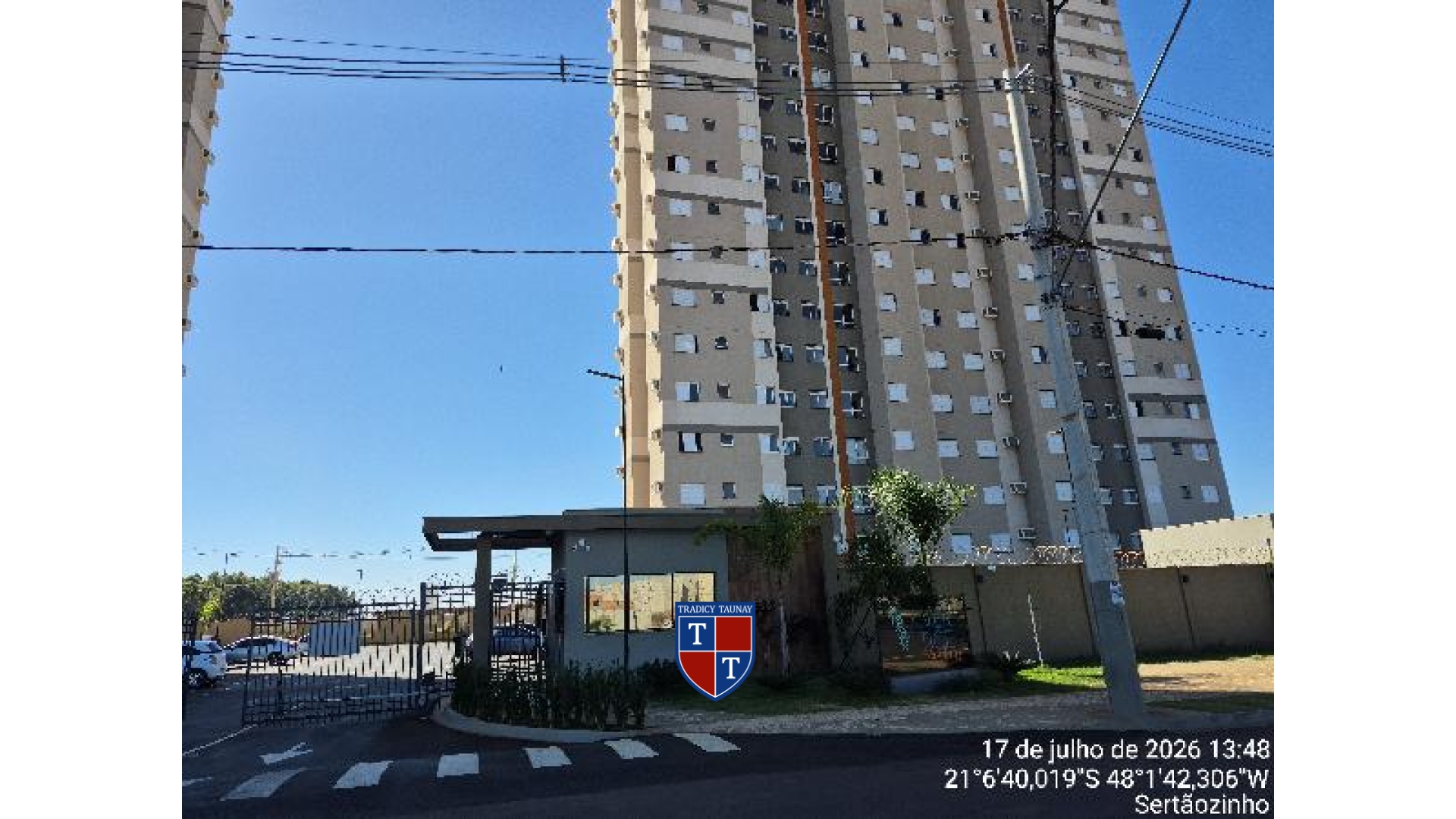 APARTAMENTO em JARDIM TERRAS DE SANTA ELISA III