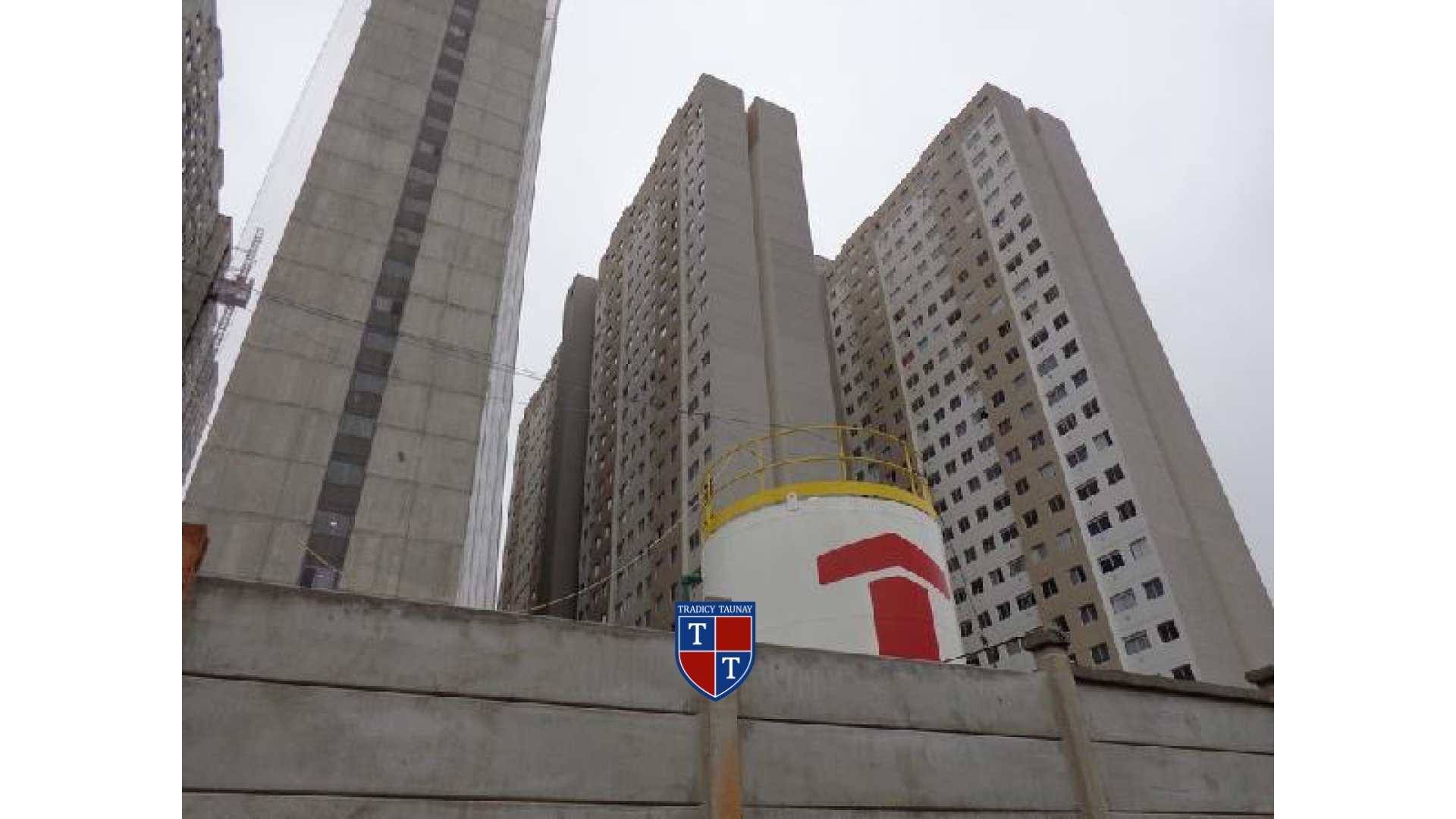Foto 1 de APARTAMENTO em JARDIM PEREIRA LEITE - Imóvel Retomado Caixa