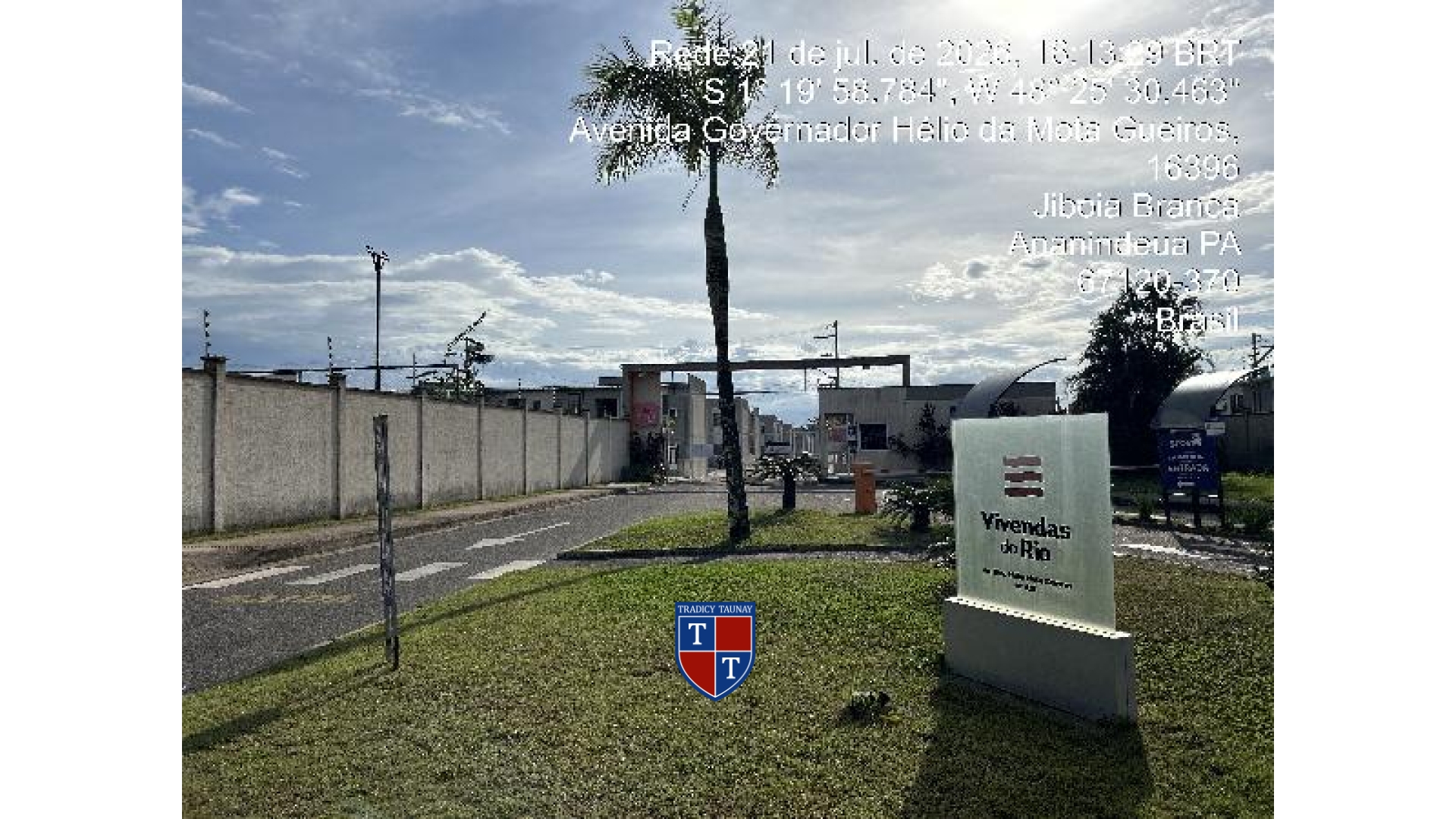APARTAMENTO em COQUEIRO