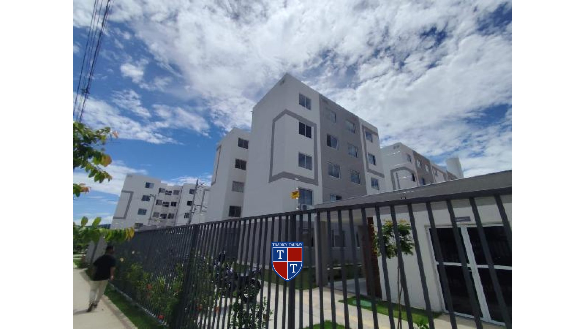 Foto 1 de APARTAMENTO em GUARATIBA - Imóvel Retomado Caixa