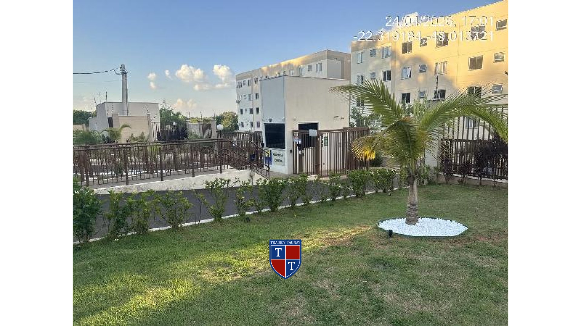 APARTAMENTO em JARDIM COUNTRY CLUB
