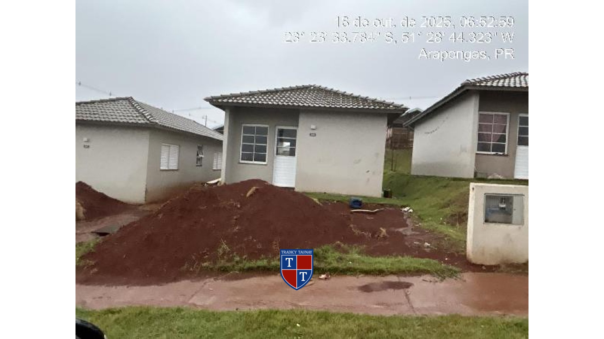 Foto 1 de CASA em LOTEAMENTO VIVER BEM ARAPONGAS 2 - Imóvel Retomado Caixa